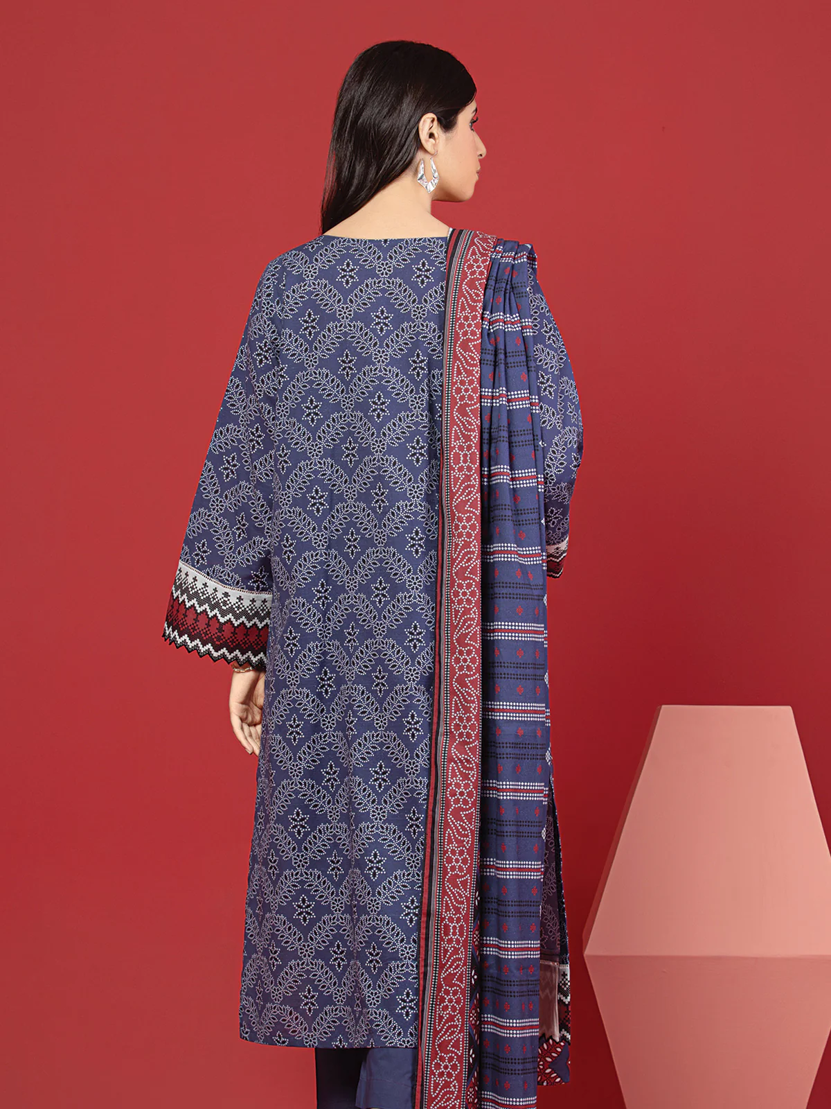 Unstitched Printed Lawn Shirt - EWU23A1-26373S - Image 2