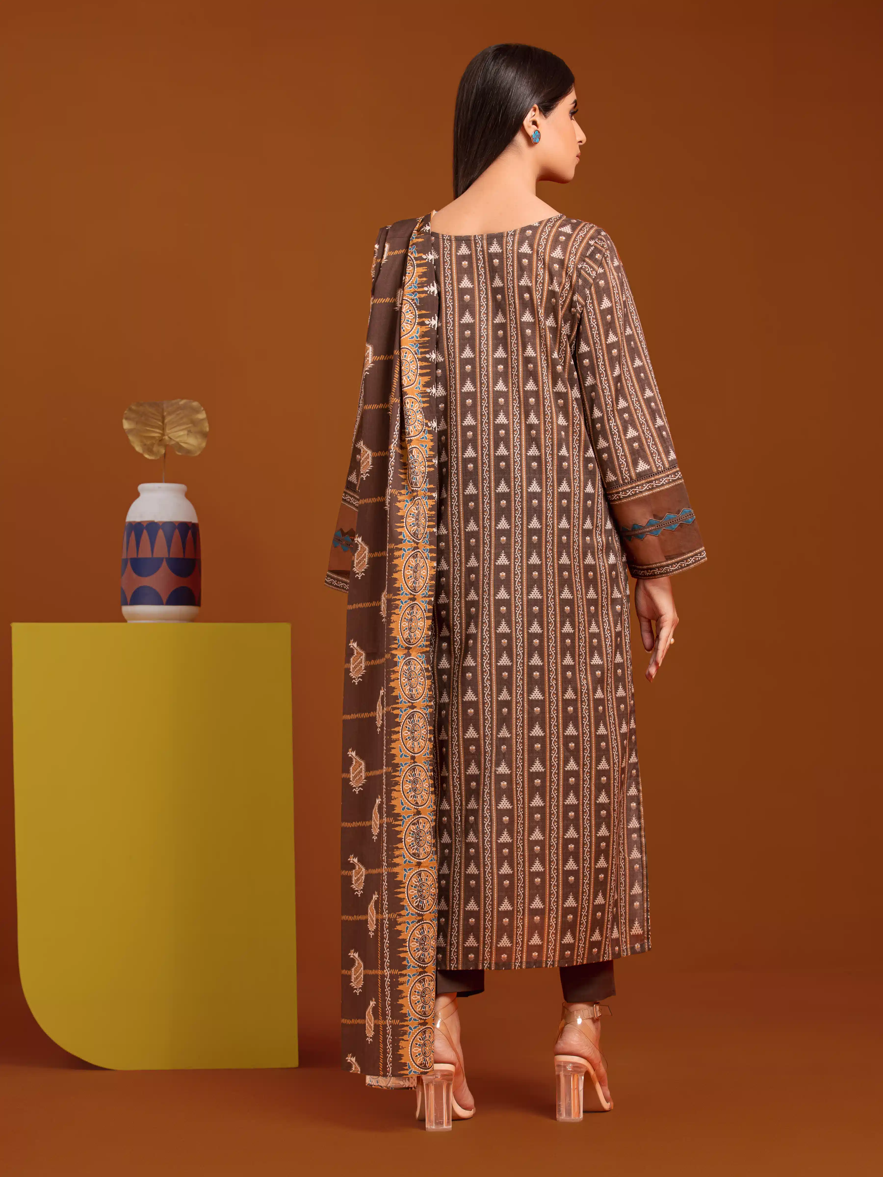 Unstitched Printed Khaddar Suit - EWU24A3-27038-3P - Image 2