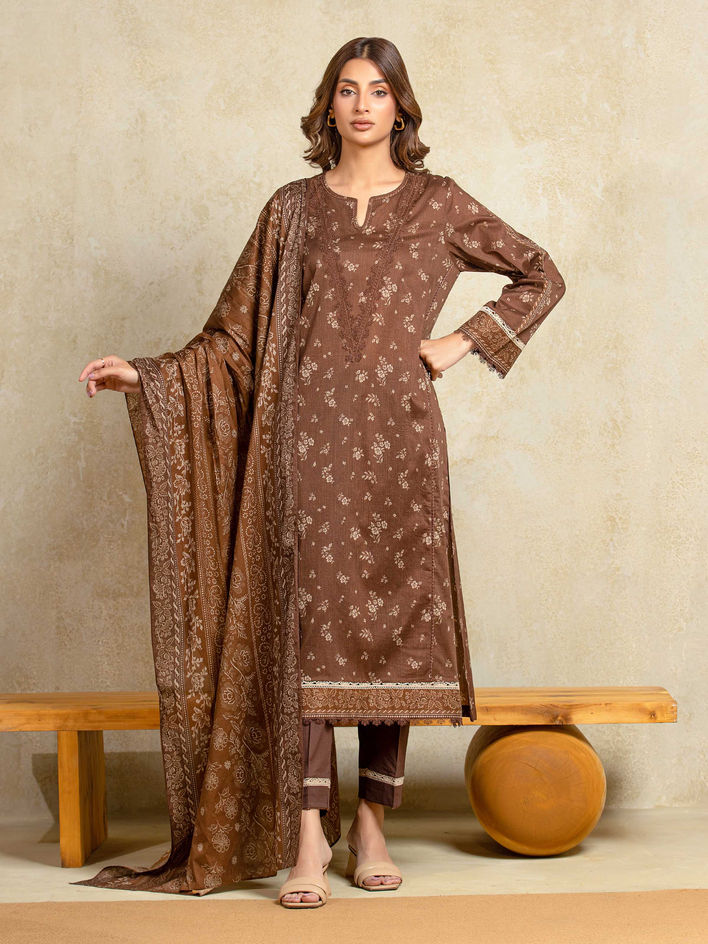 Unstitched Printed Khaddar Suit - EWU5A3-35952-3P