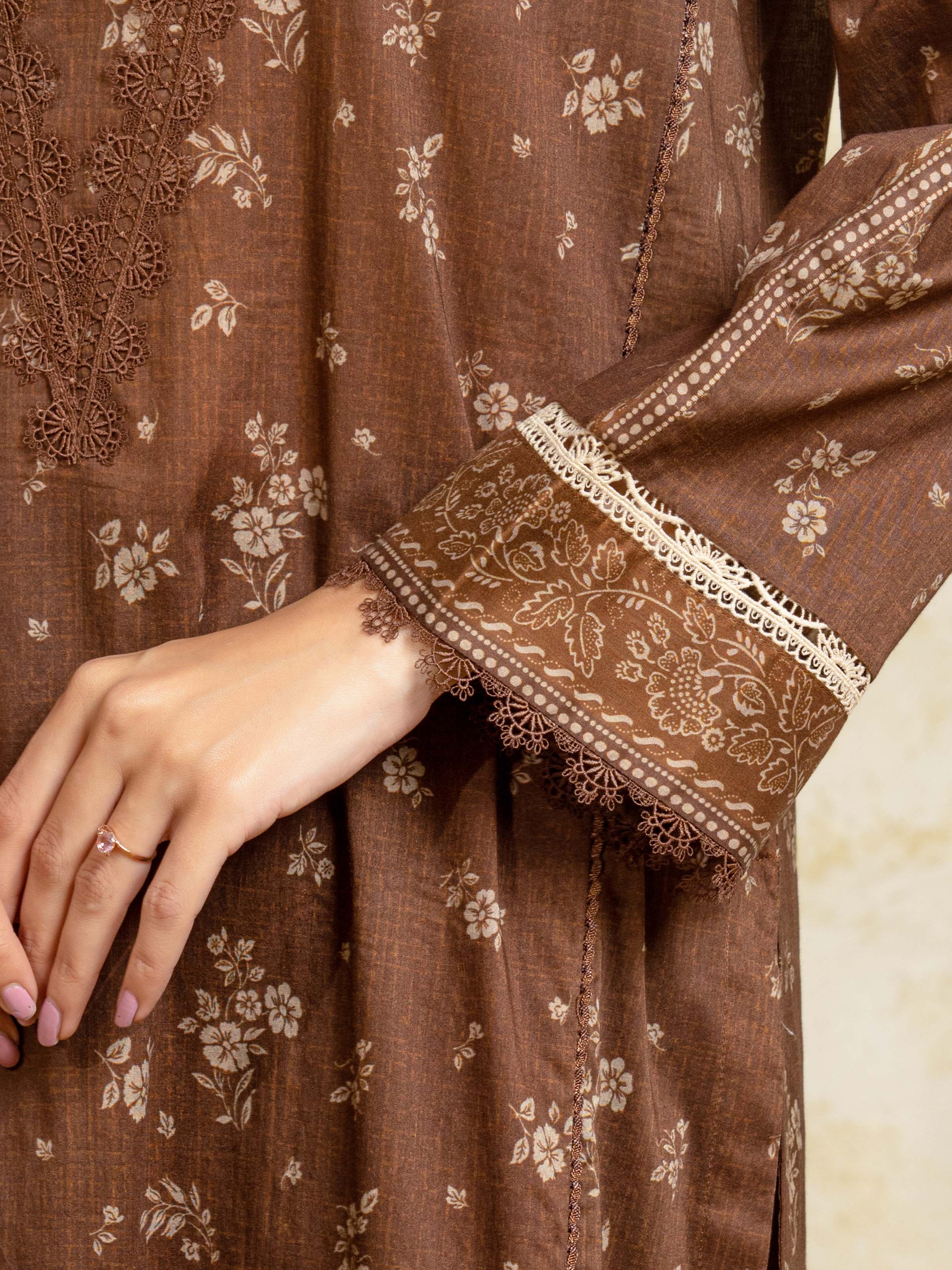Unstitched Printed Khaddar Suit - EWU5A3-35952-3P - Image 2