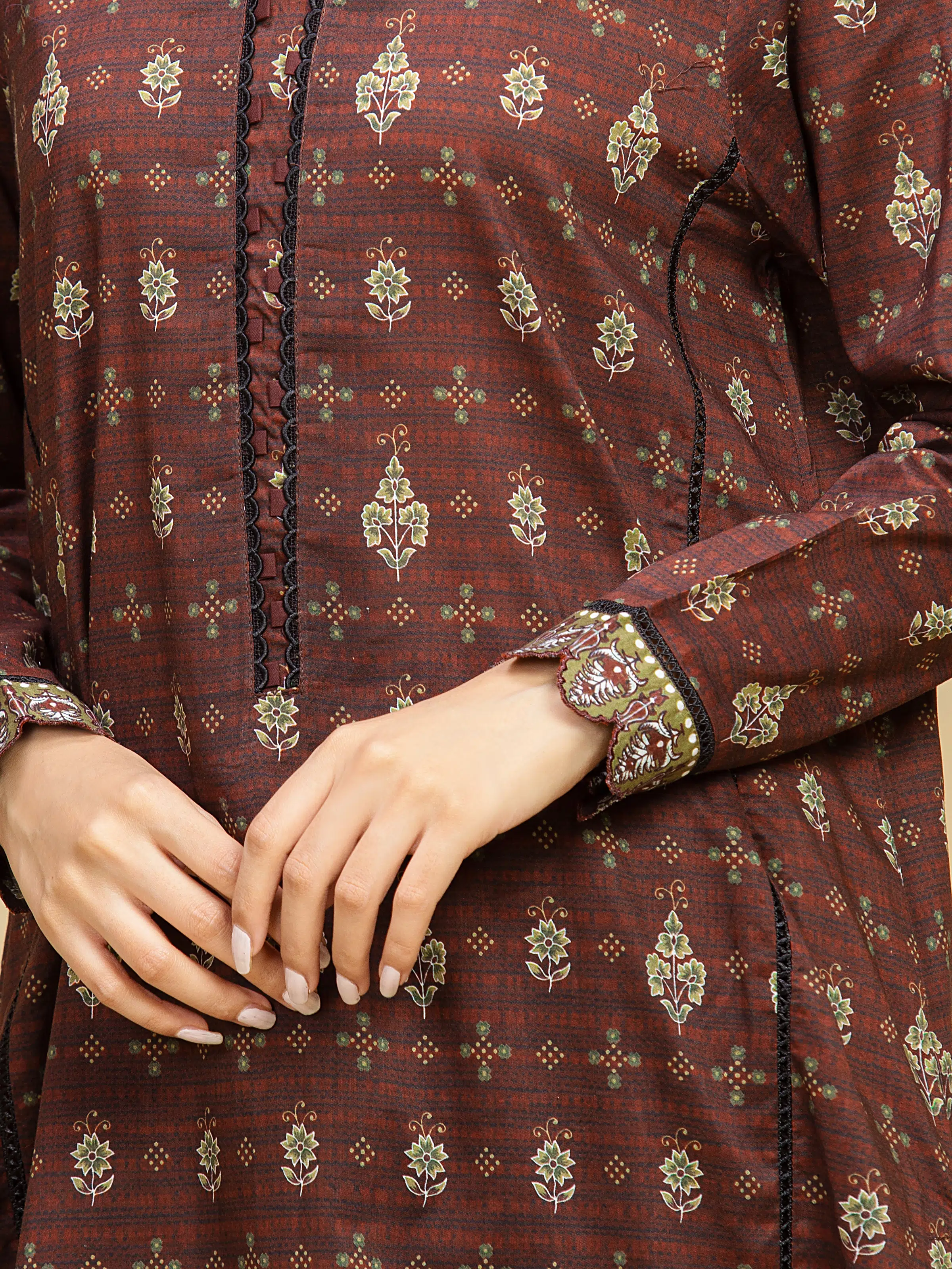 Unstitched Printed Khaddar Suit - EWU5A3-36118-3P - Image 3