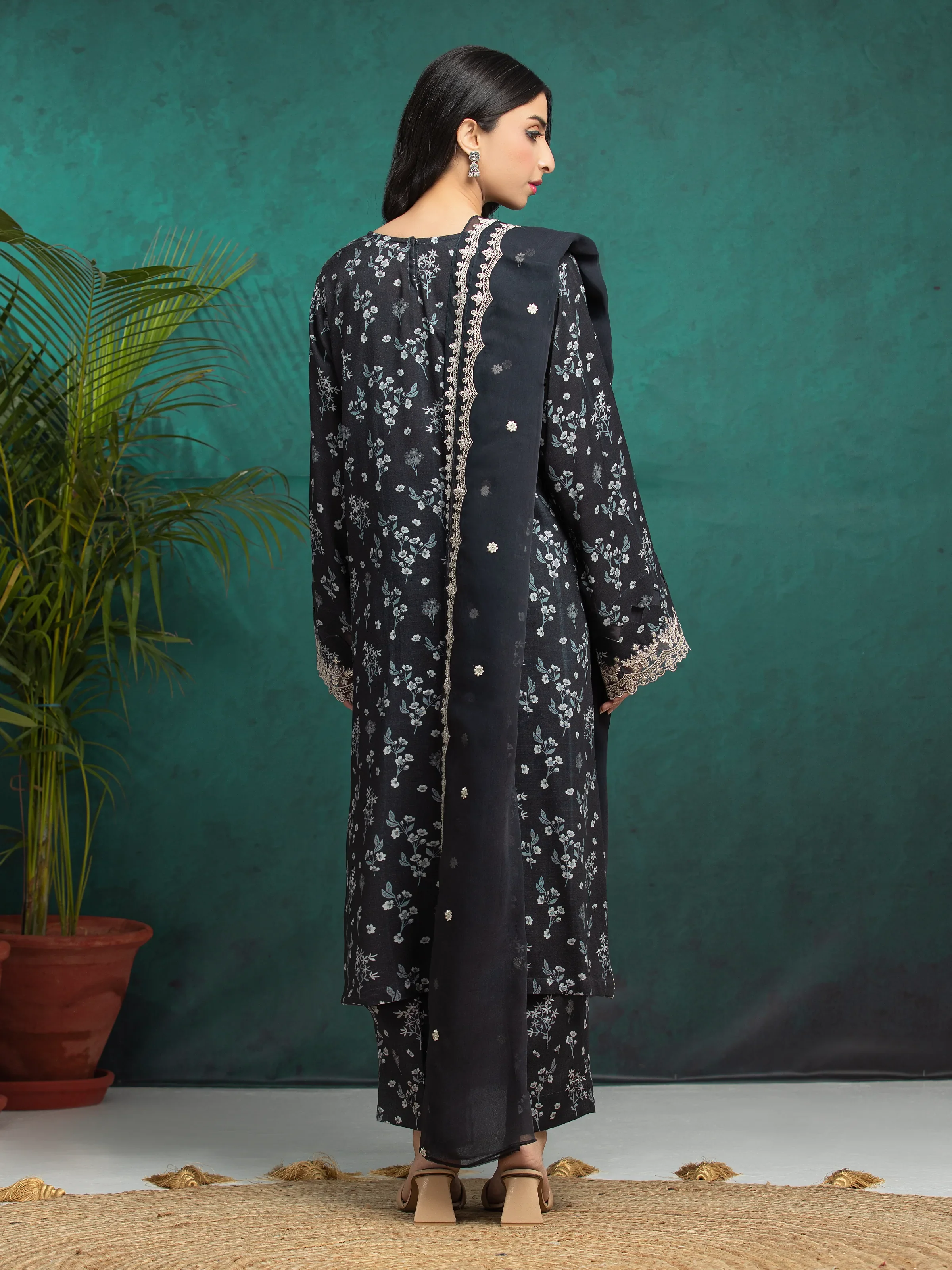 Unstitched Embroidered Raw Silk Suit - EWU5V16-30219-3P - Image 3