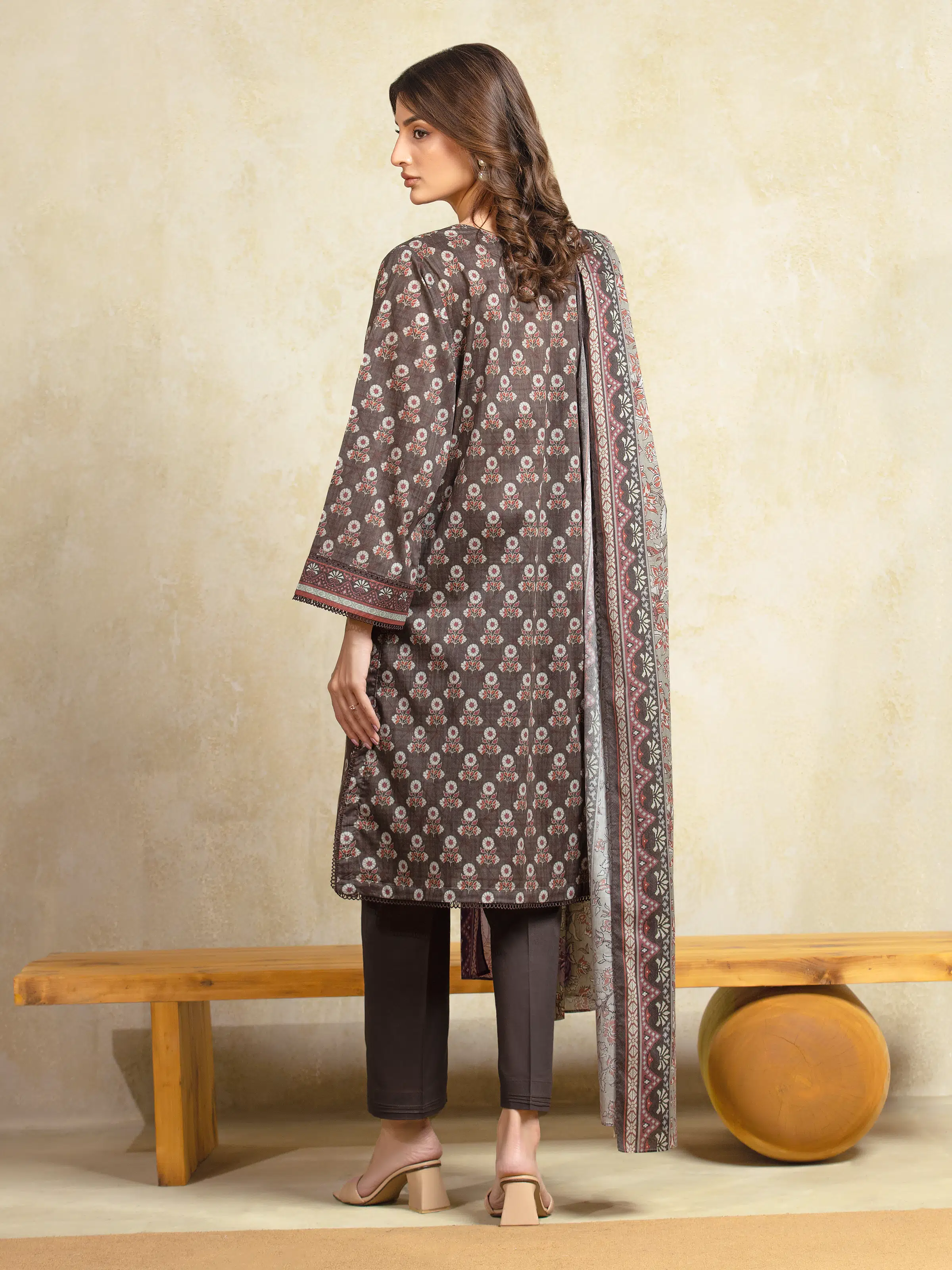 Unstitched Printed Khaddar Suit - EWU5A3-35954-3P - Image 6