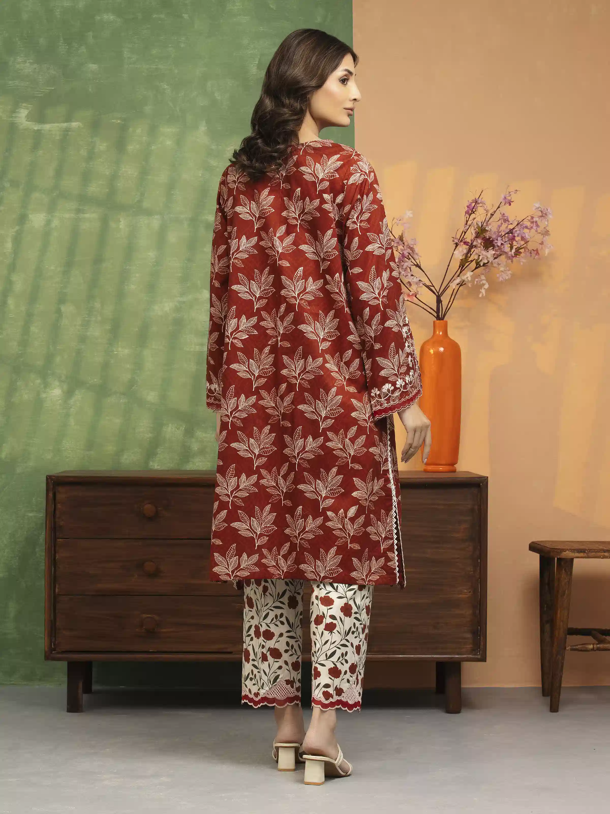 Unstitched Embroidered Lawn Shirt Trouser - EWU5V1-31474ST - Image 4