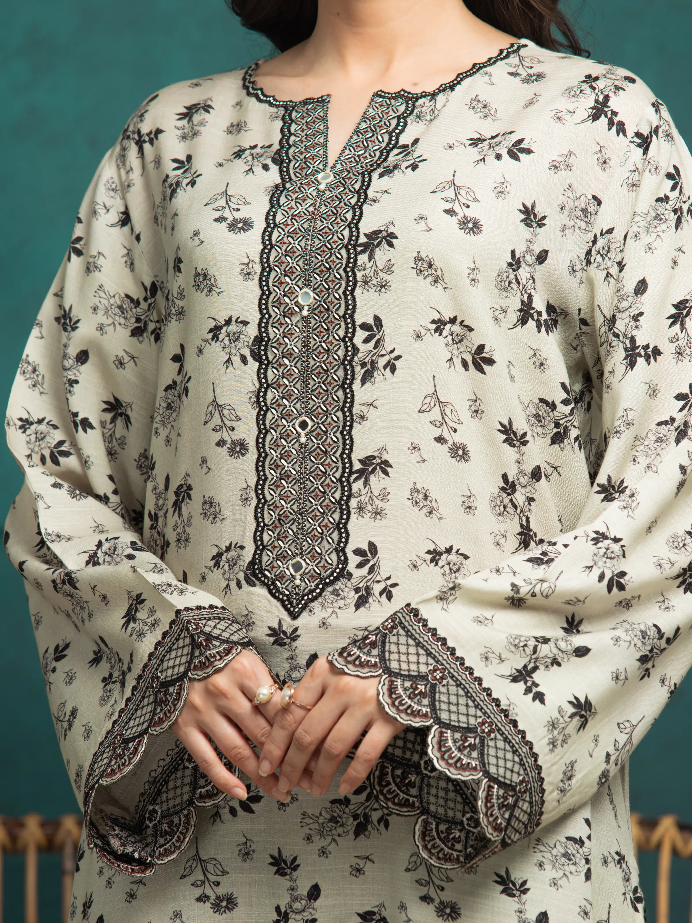 Unstitched Embroidered Raw Silk Suit - EWU5V16-30379-3P - Image 2