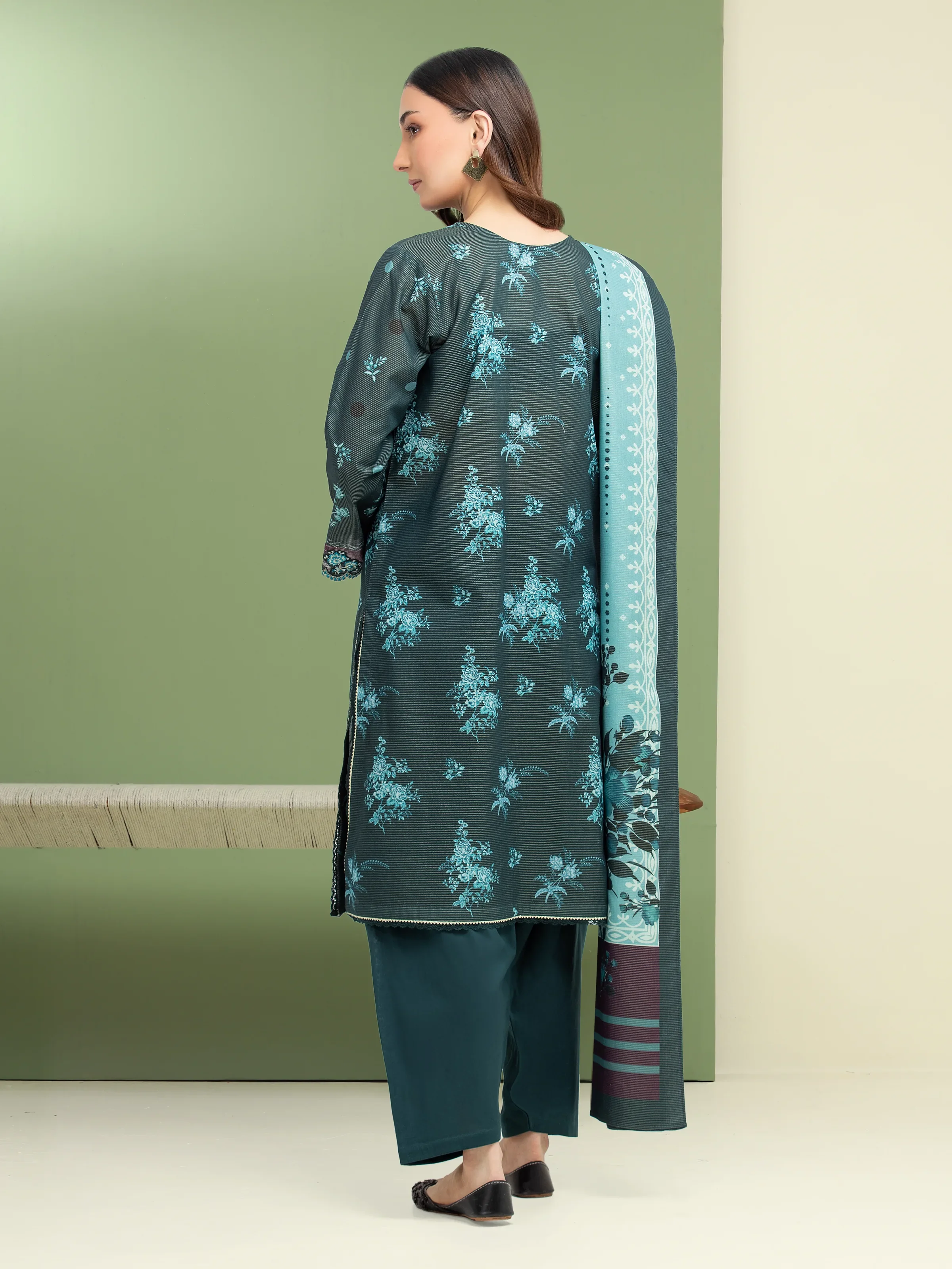 Unstitched Embroidered Lawn Suit - EWU5V1-31196-3P - Image 5