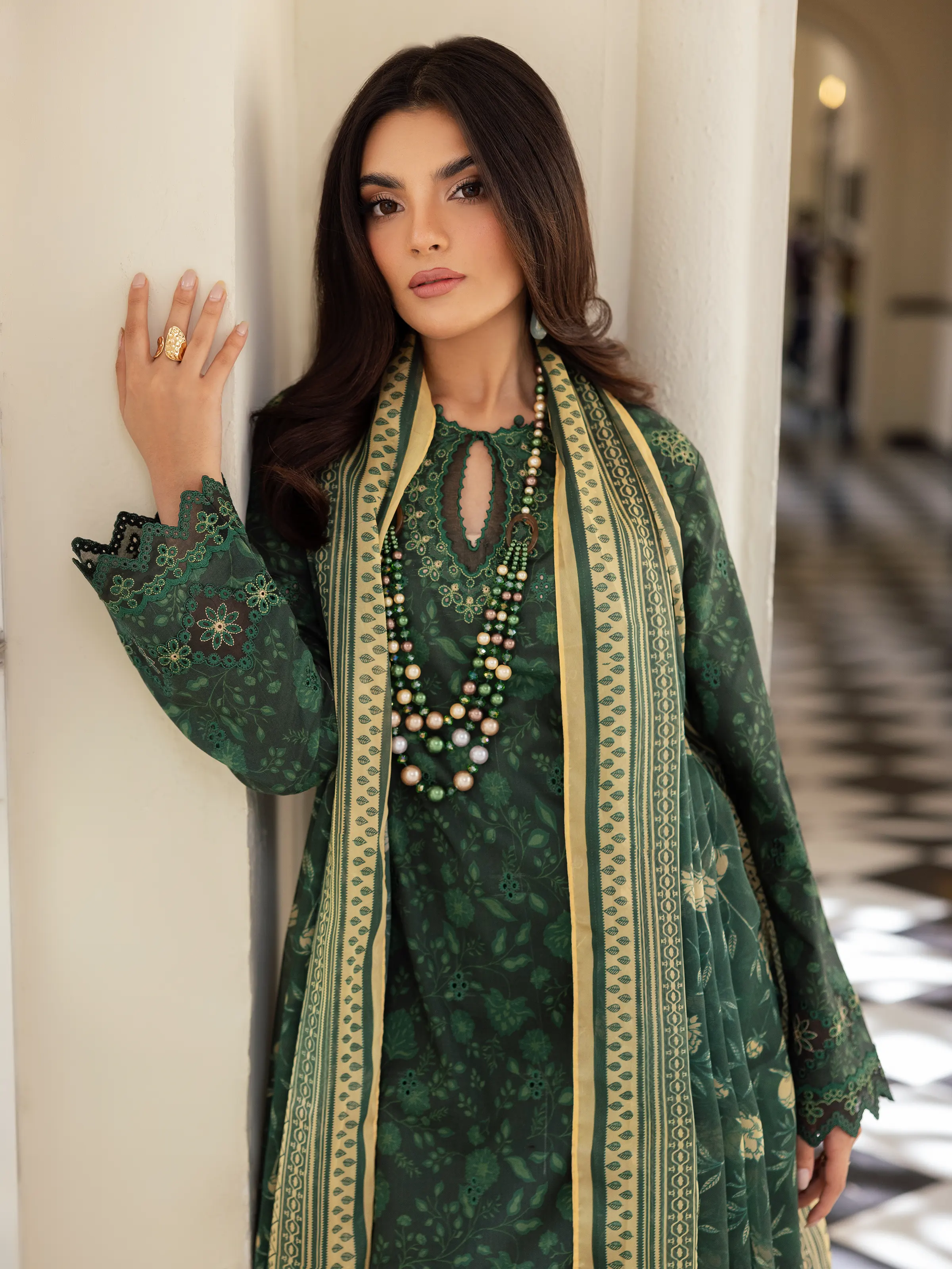 Unstitched Embroidered Lawn Suit - EWU5V1-31414-3P - Image 2