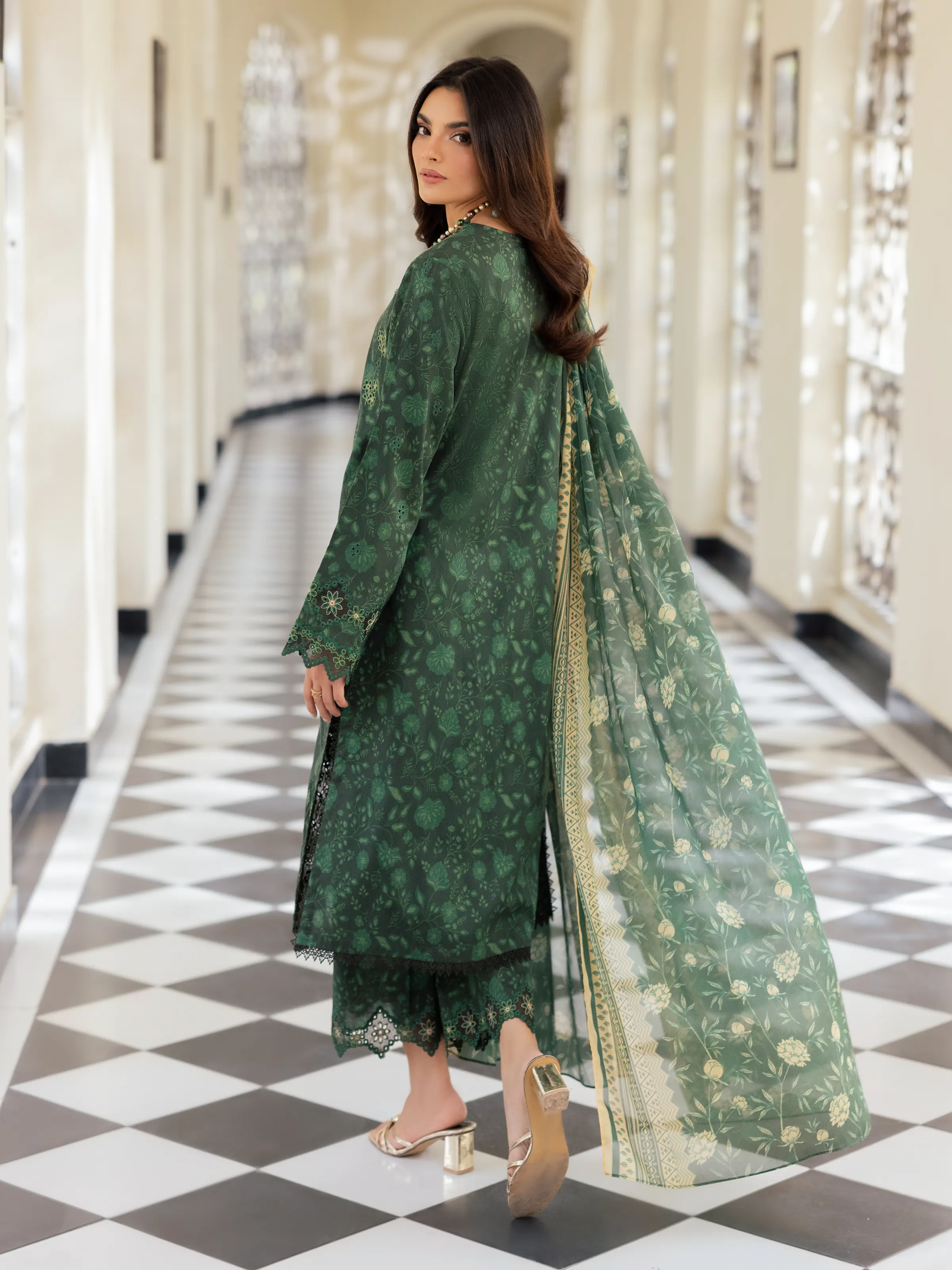 Unstitched Embroidered Lawn Suit - EWU5V1-31414-3P - Image 6