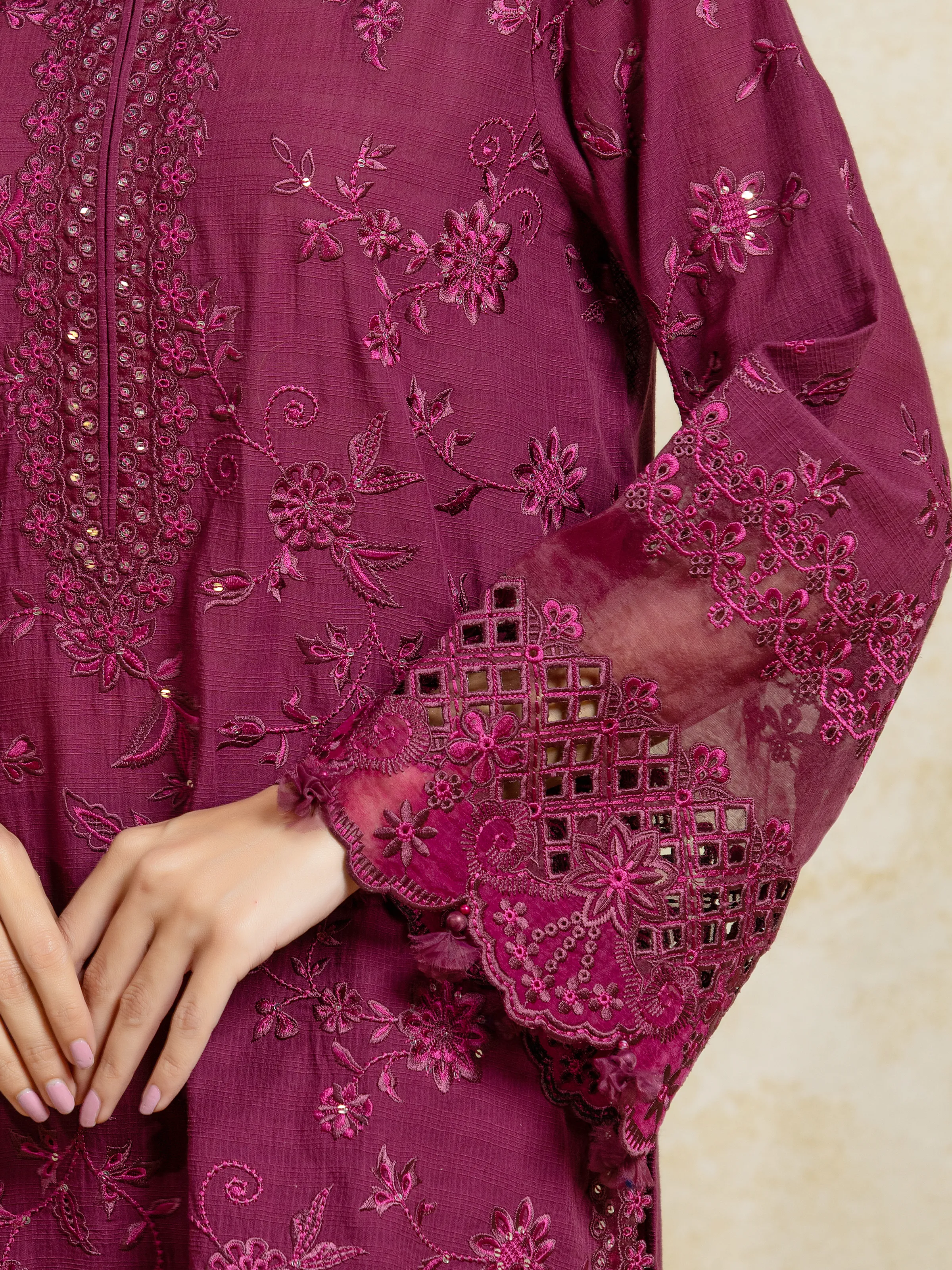 Unstitched Embroidered Lawn Suit - EWU5V1-31708-3P - Image 5