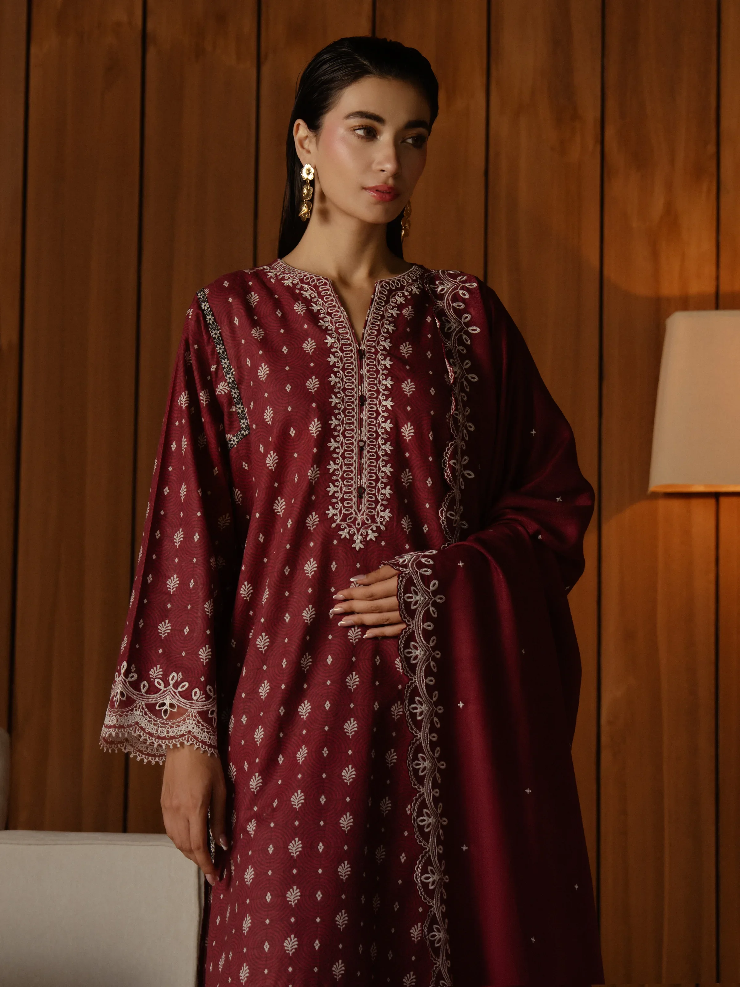 Unstitched Embroidered Marina Twill Suit - EWU24V14-30188-3P - Image 3