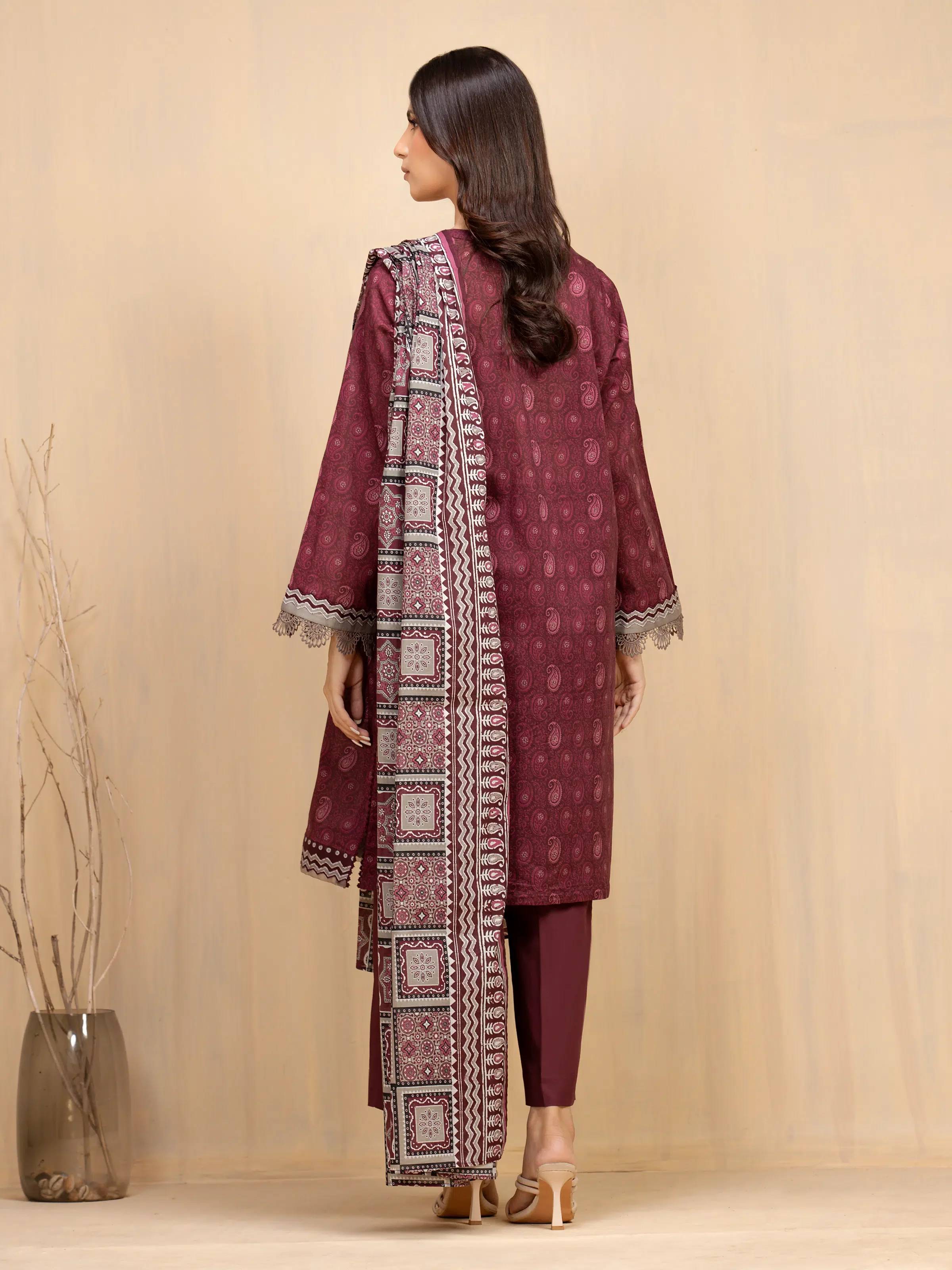 Unstitched Printed Khaddar Suit - EWU5A3-35991-3P - Image 5