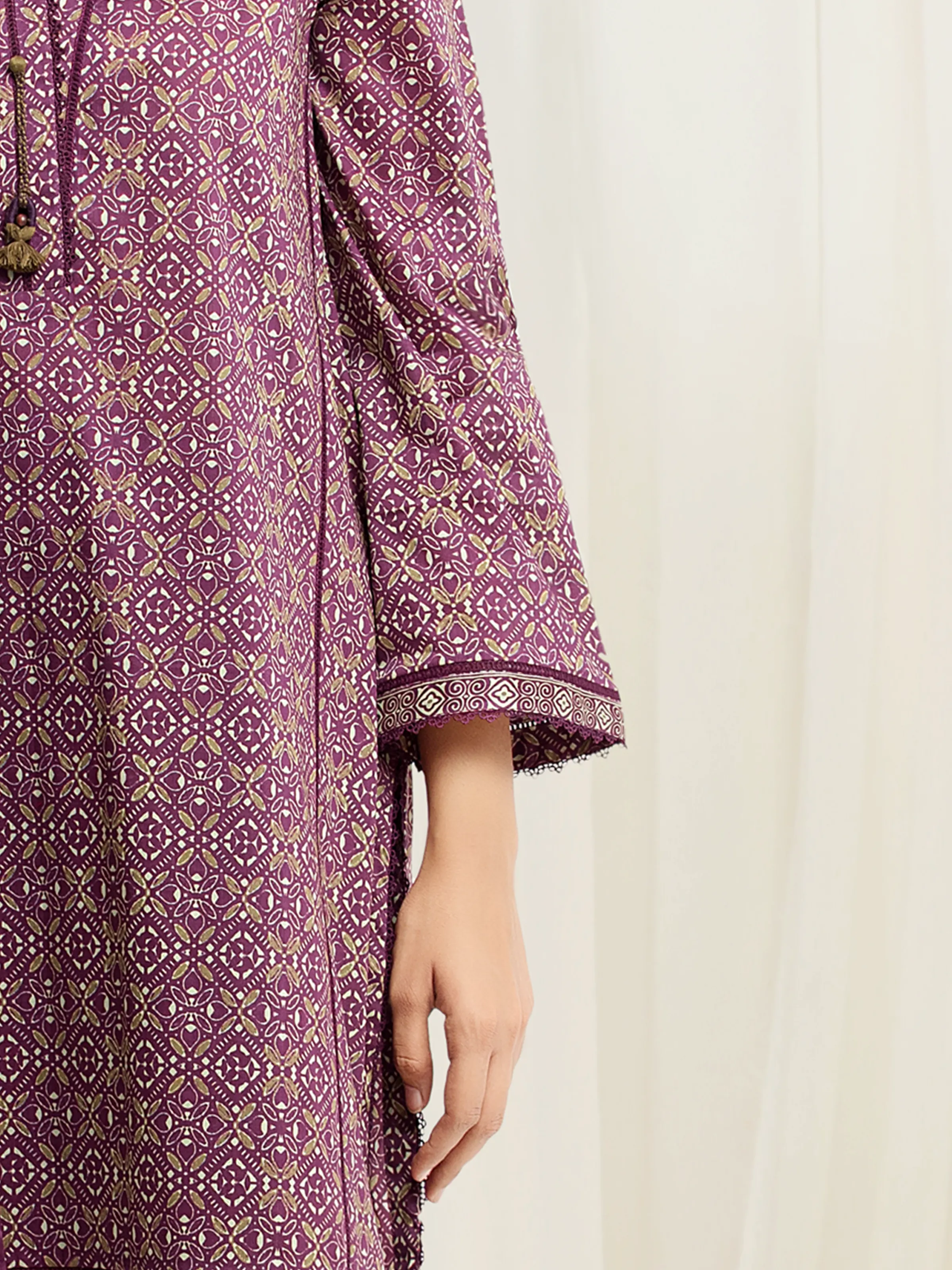 Unstitched Printed Khaddar Suit - EWU5A3-36016-3P - Image 3