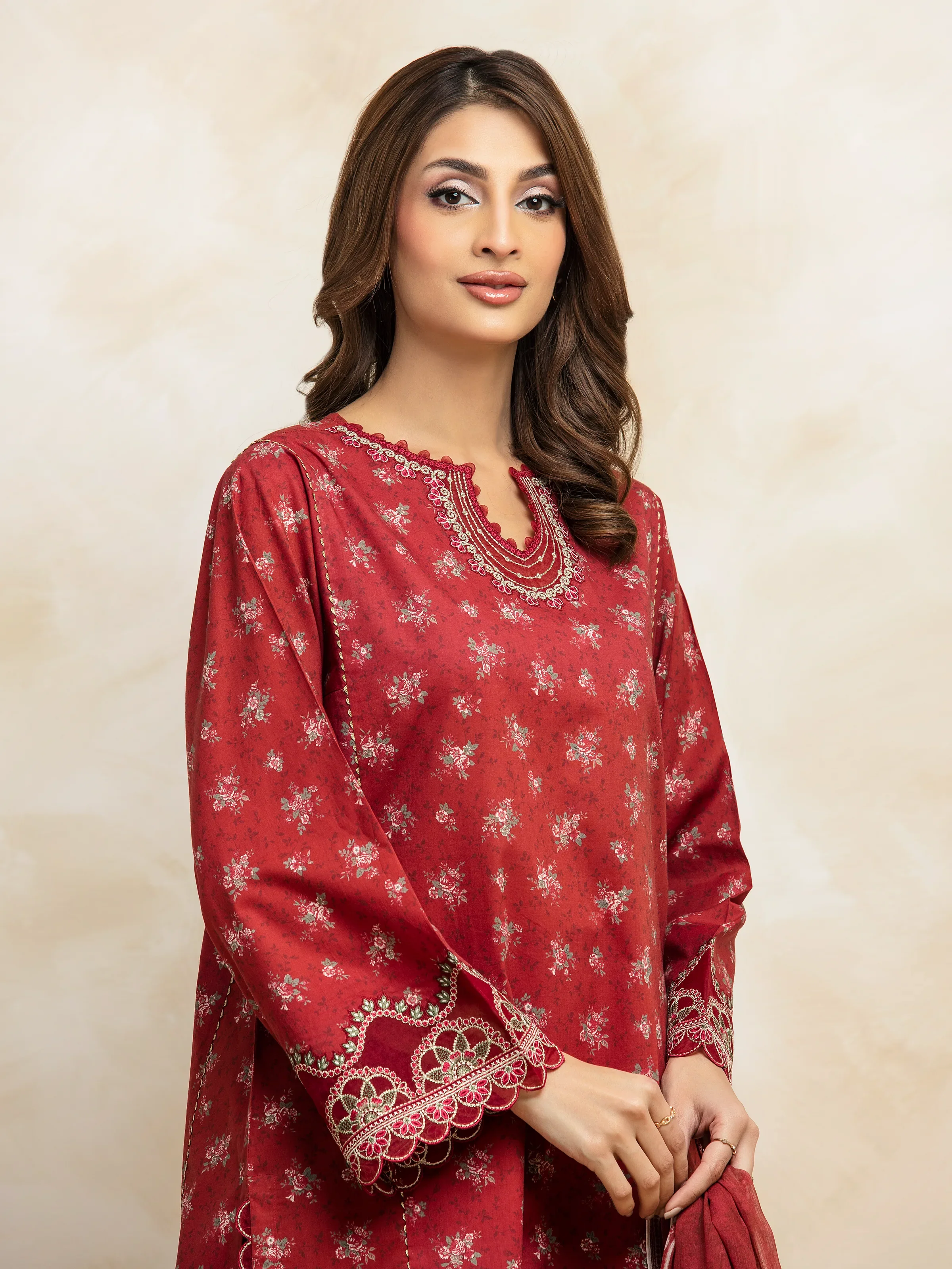 Unstitched Embroidered Lawn Suit - EWU5V1-31186-3P - Image 3