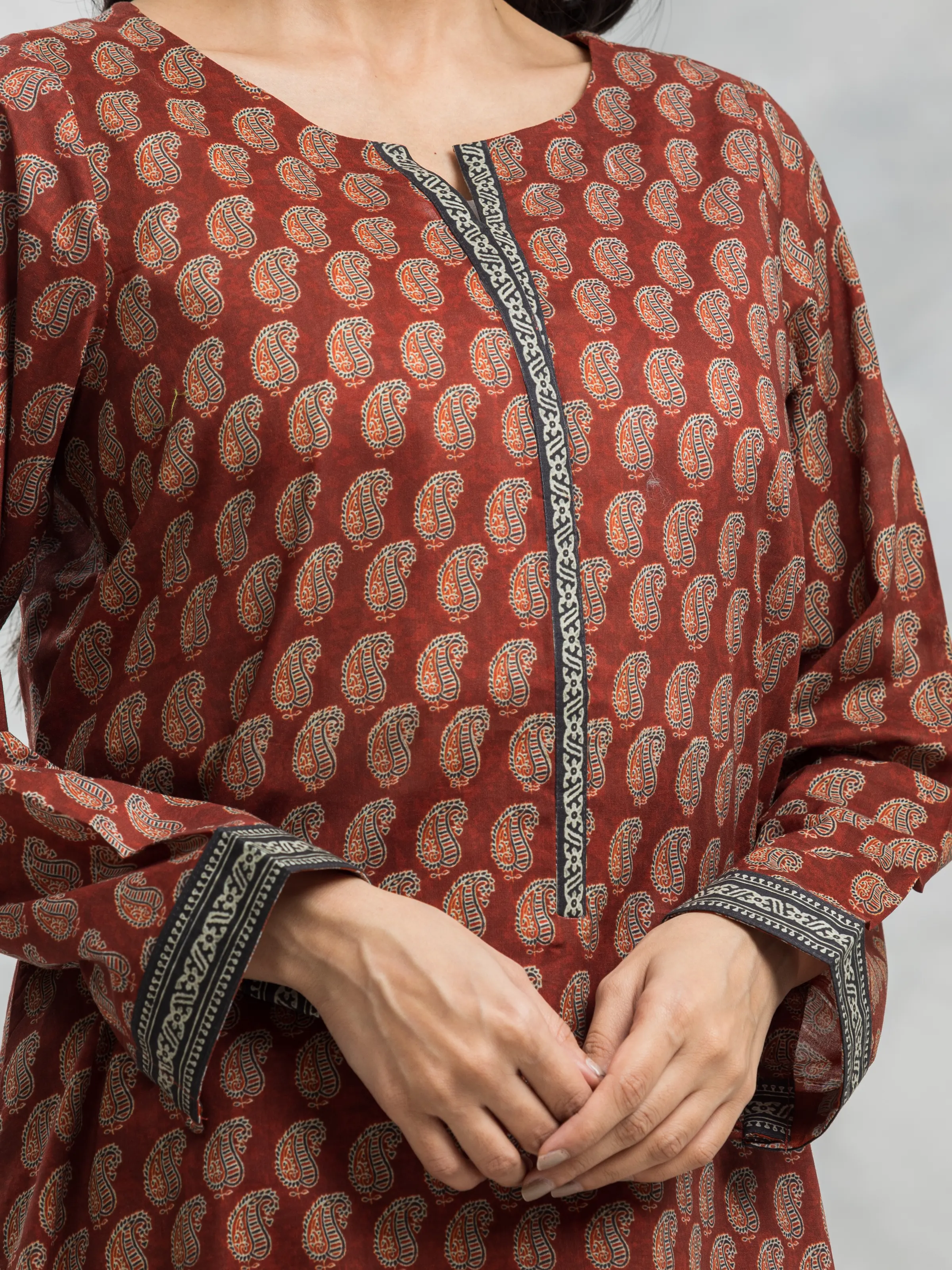 Unstitched Printed Cambric Suit - EWU24A2-28354-3P - Image 3