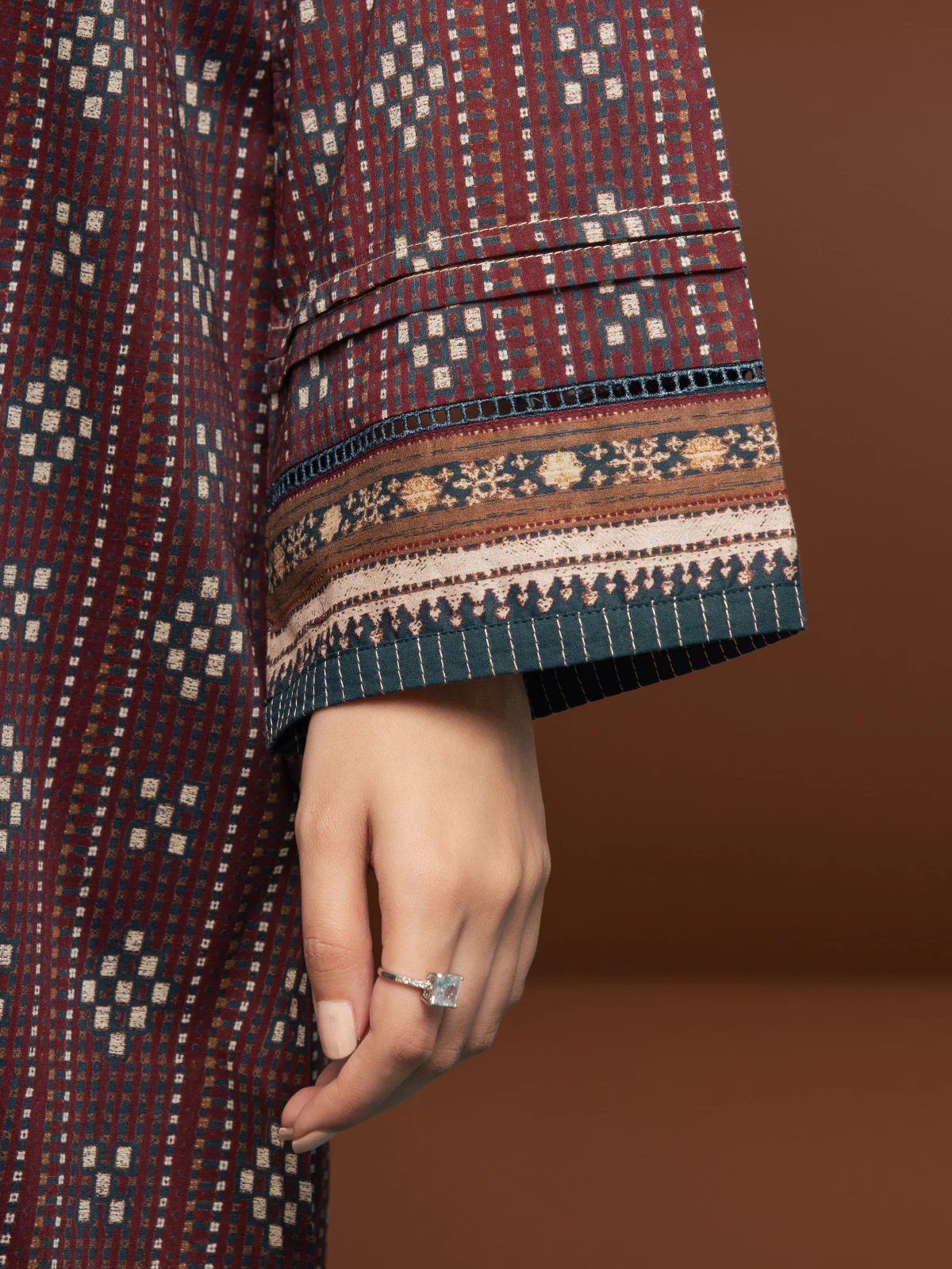Unstitched Printed Khaddar Shirt - EWU23A3S-27627S - Image 6