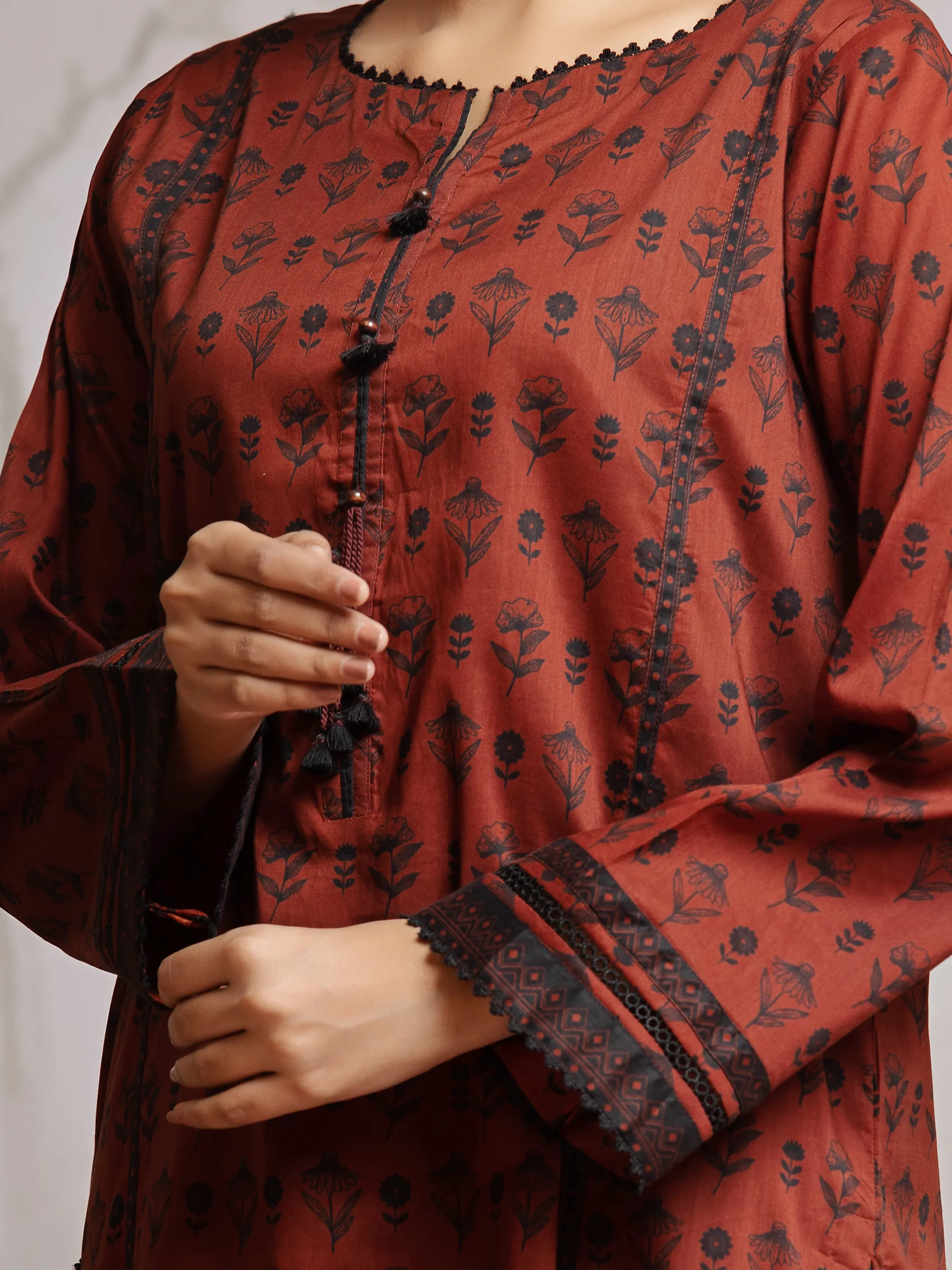 Unstitched Printed Khaddar Suit - EWU24A3-29623-3P - Image 4