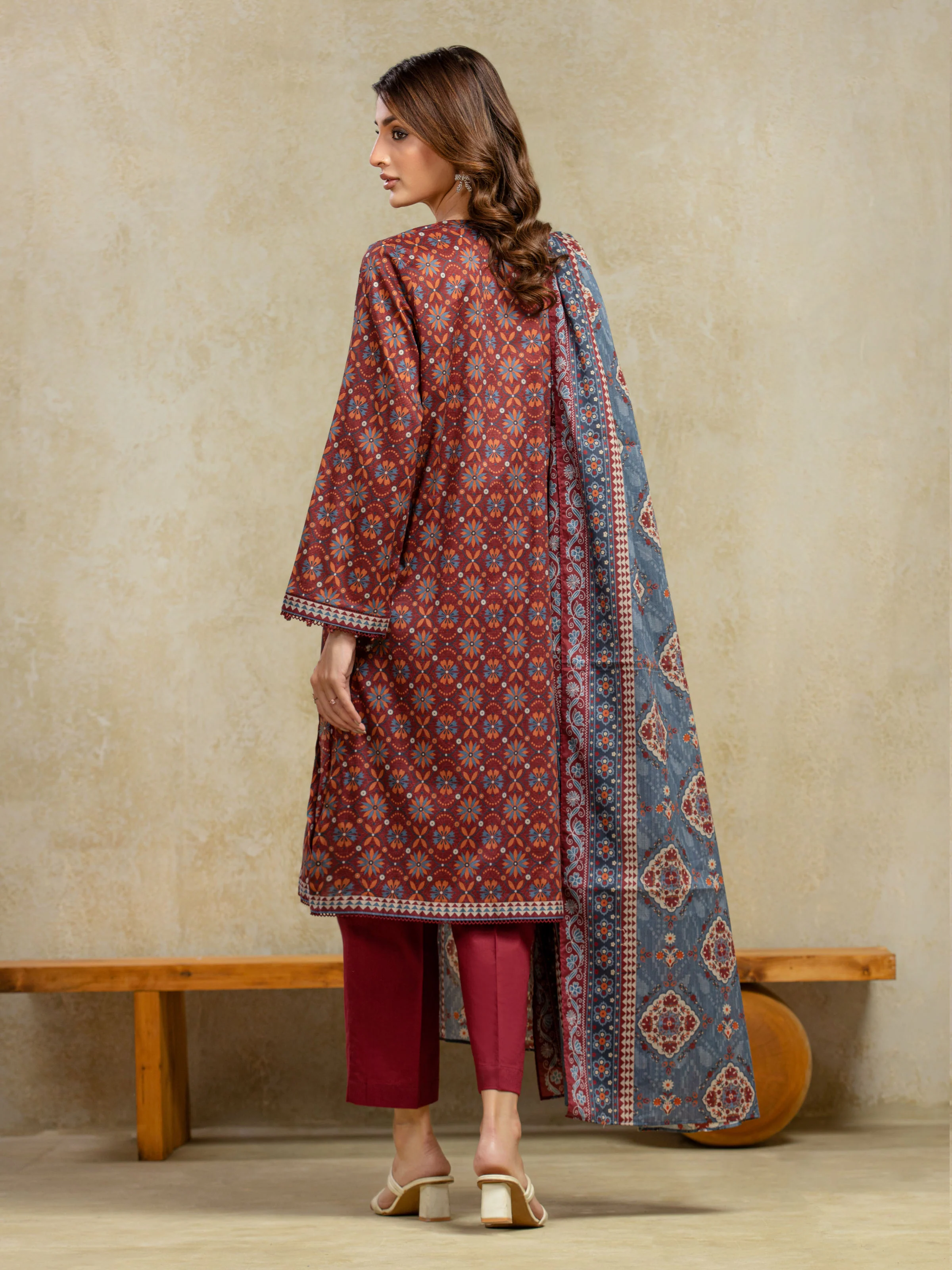 Unstitched Printed Khaddar Suit - EWU5A3-35989-3P - Image 6