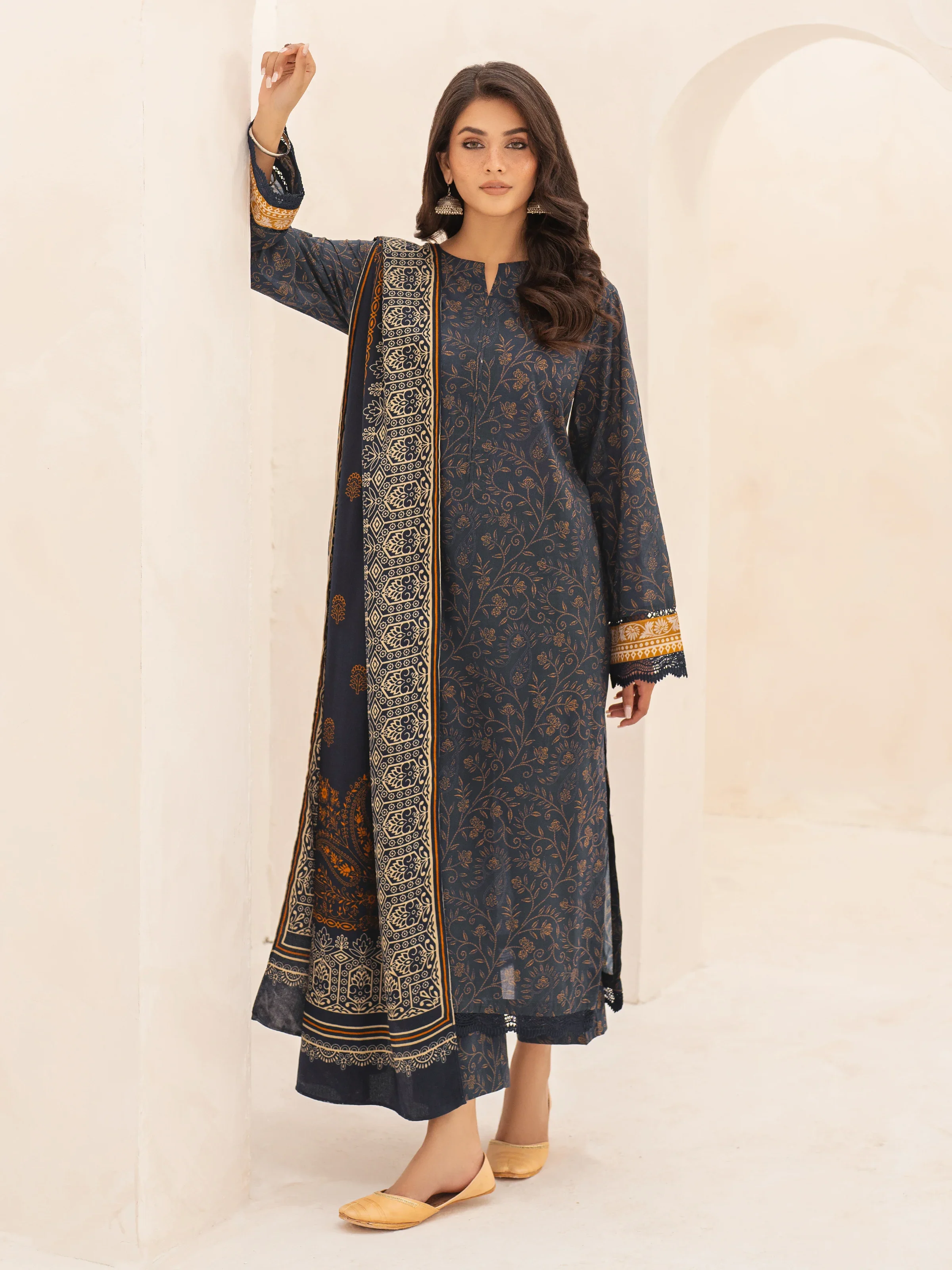 Unstitched Printed Khaddar Suit - EWU24M3-084 - Image 3