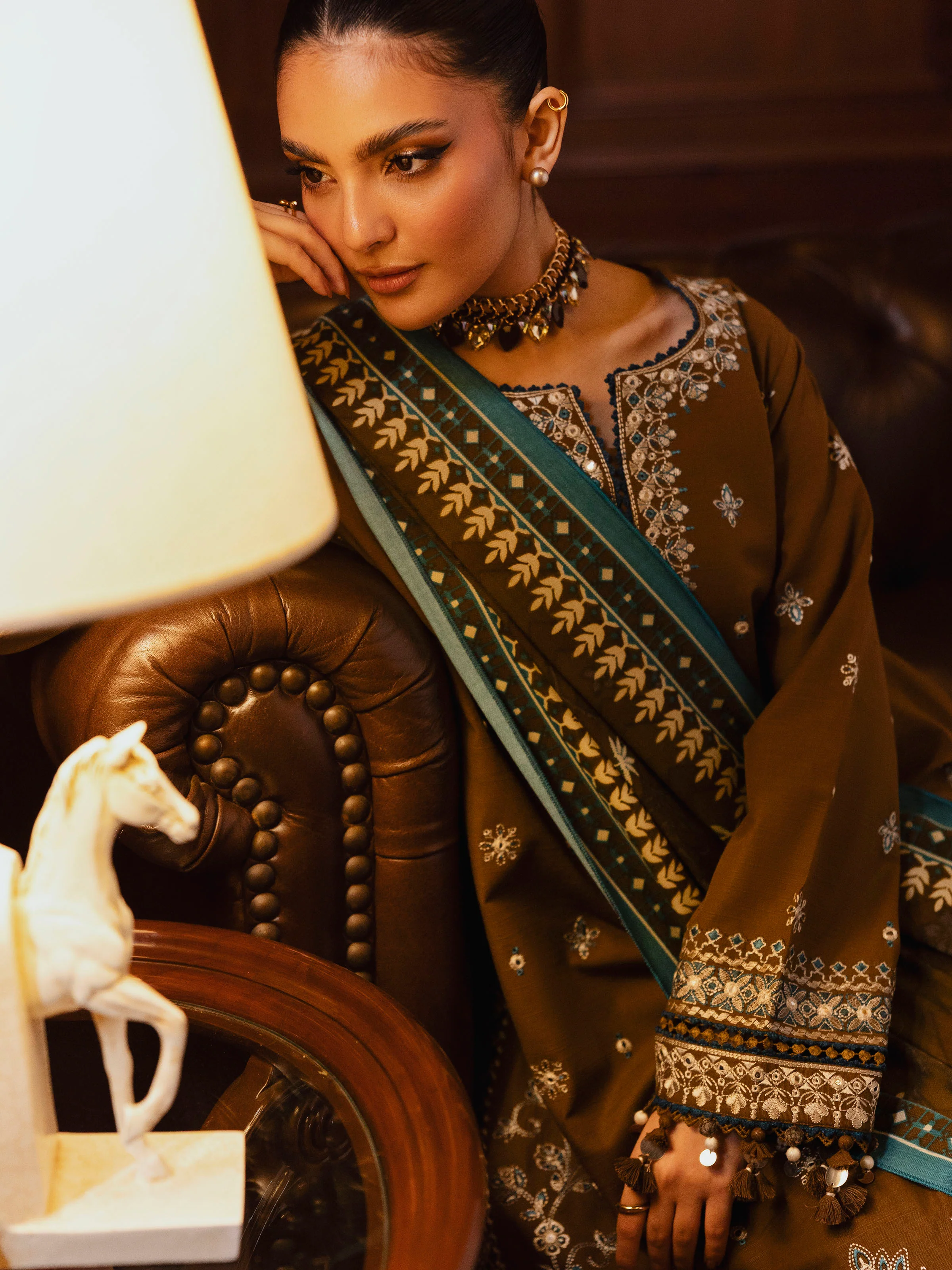 Unstitched Embroidered Khaddar Suit - EWU5V11-32002-3P - Image 2