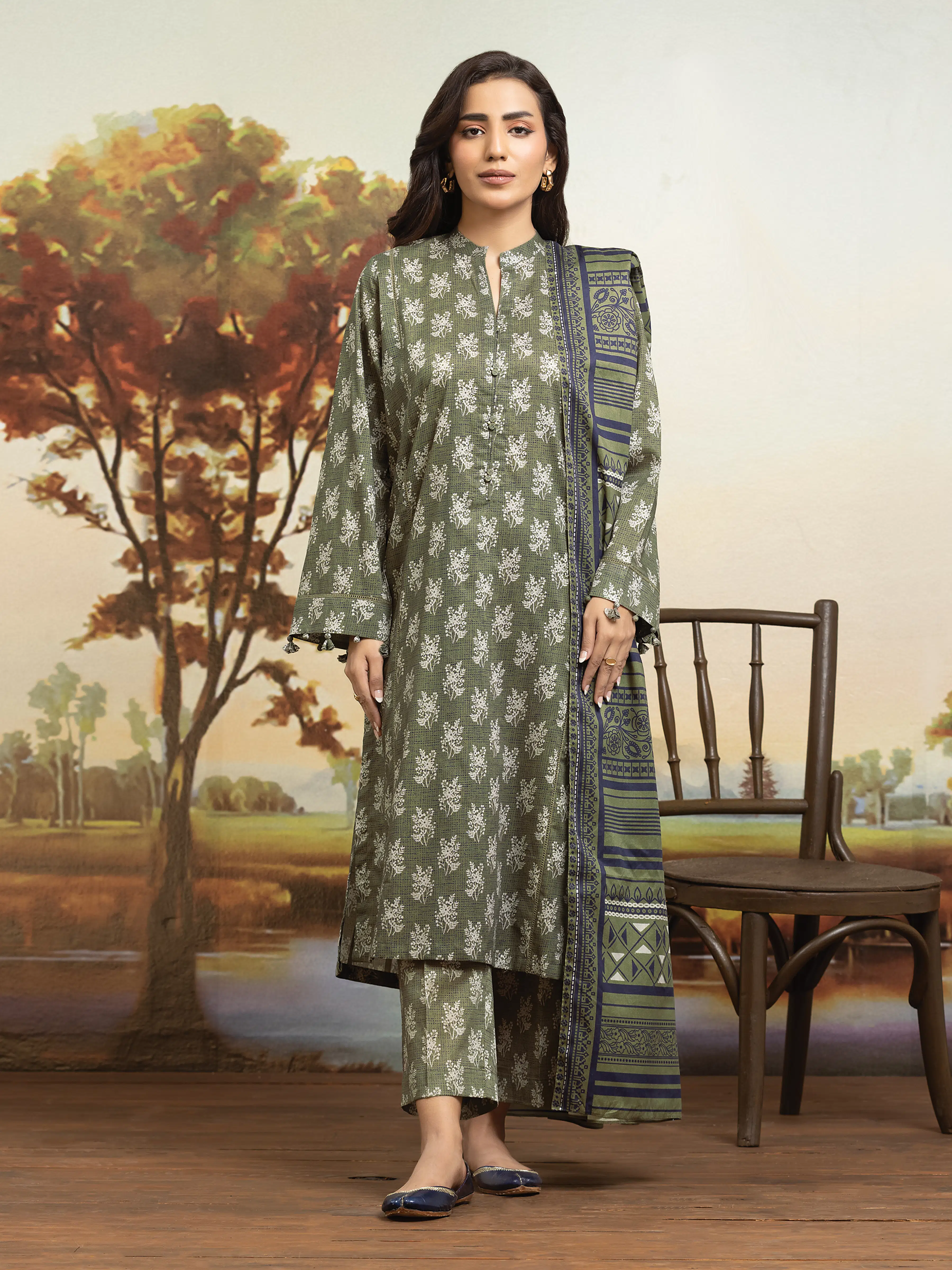 Unstitched Printed Khaddar Suit - EWU24A3-29821-3P