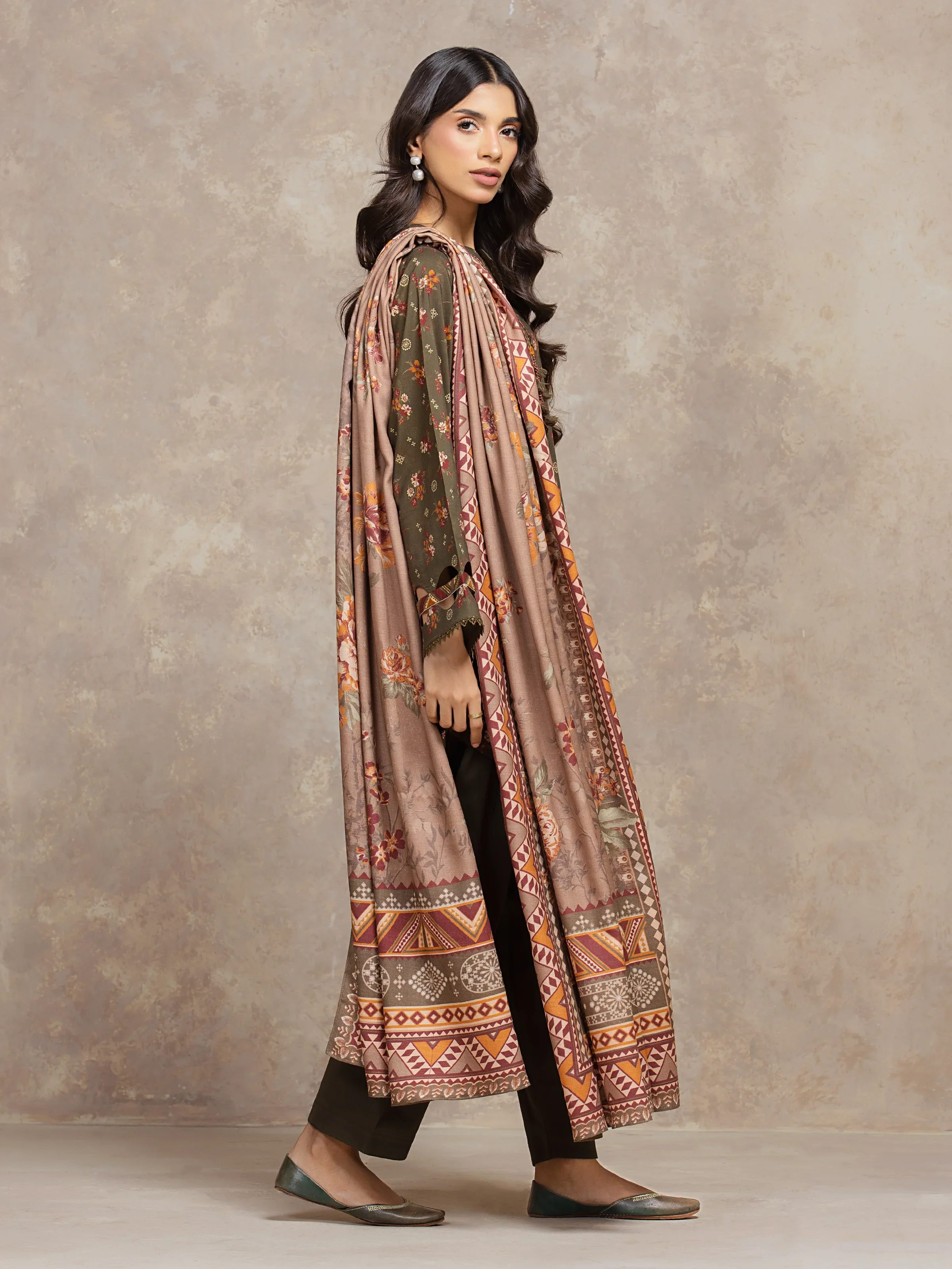 Unstitched Printed Khaddar Suit - EWU5M3-034-3P - Image 4