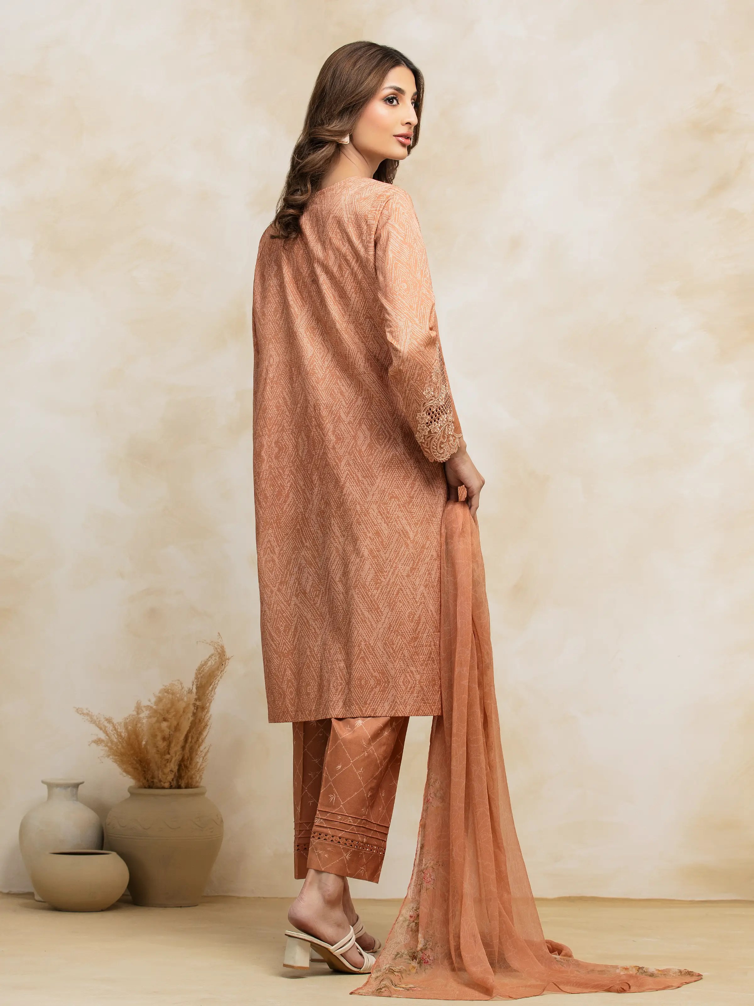 Unstitched Embroidered Lawn Suit - EWU5V1-31091-3P - Image 5