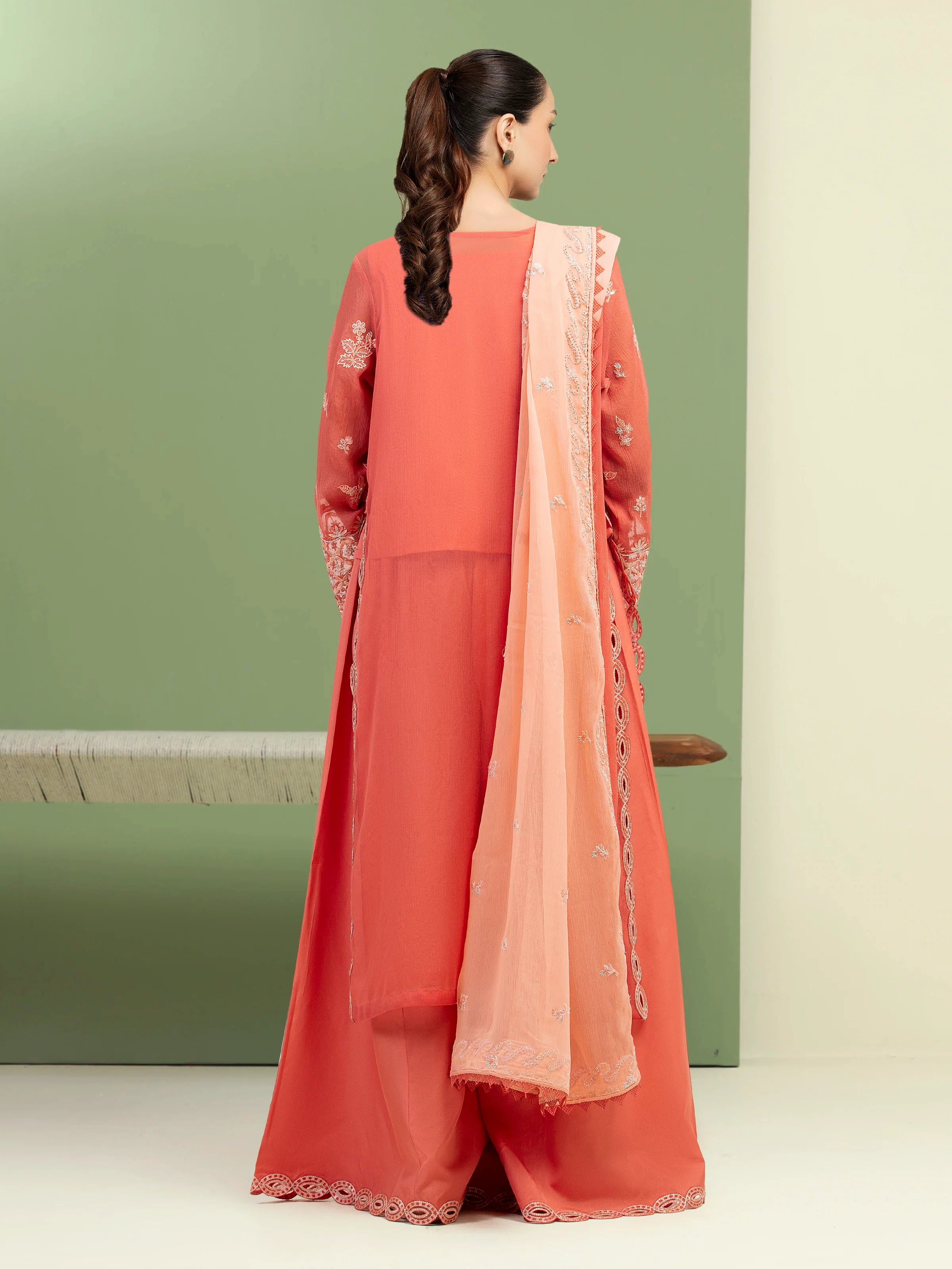 Unstitched Embroidered Chiffon Suit - EWU5V5-31308-3P - Image 4