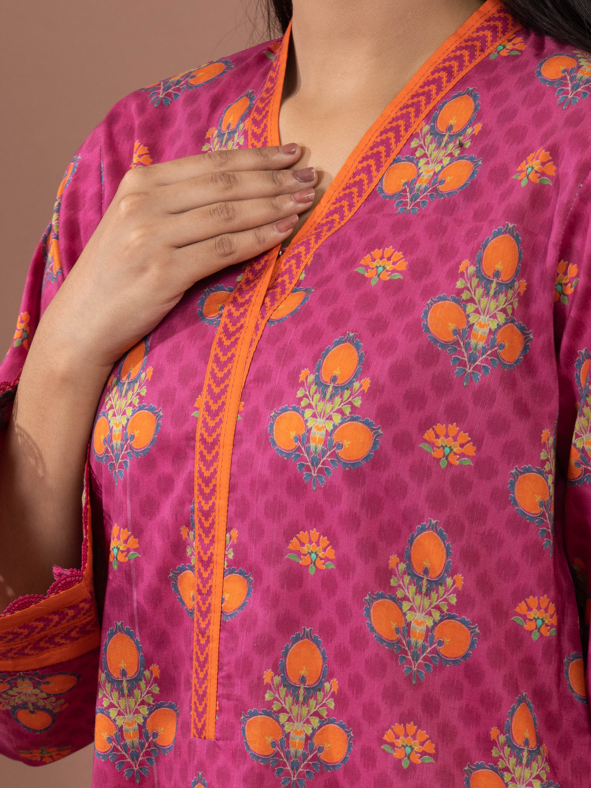 Unstitched Printed Lawn Suit - EWU5A1-35665-3P - Image 4