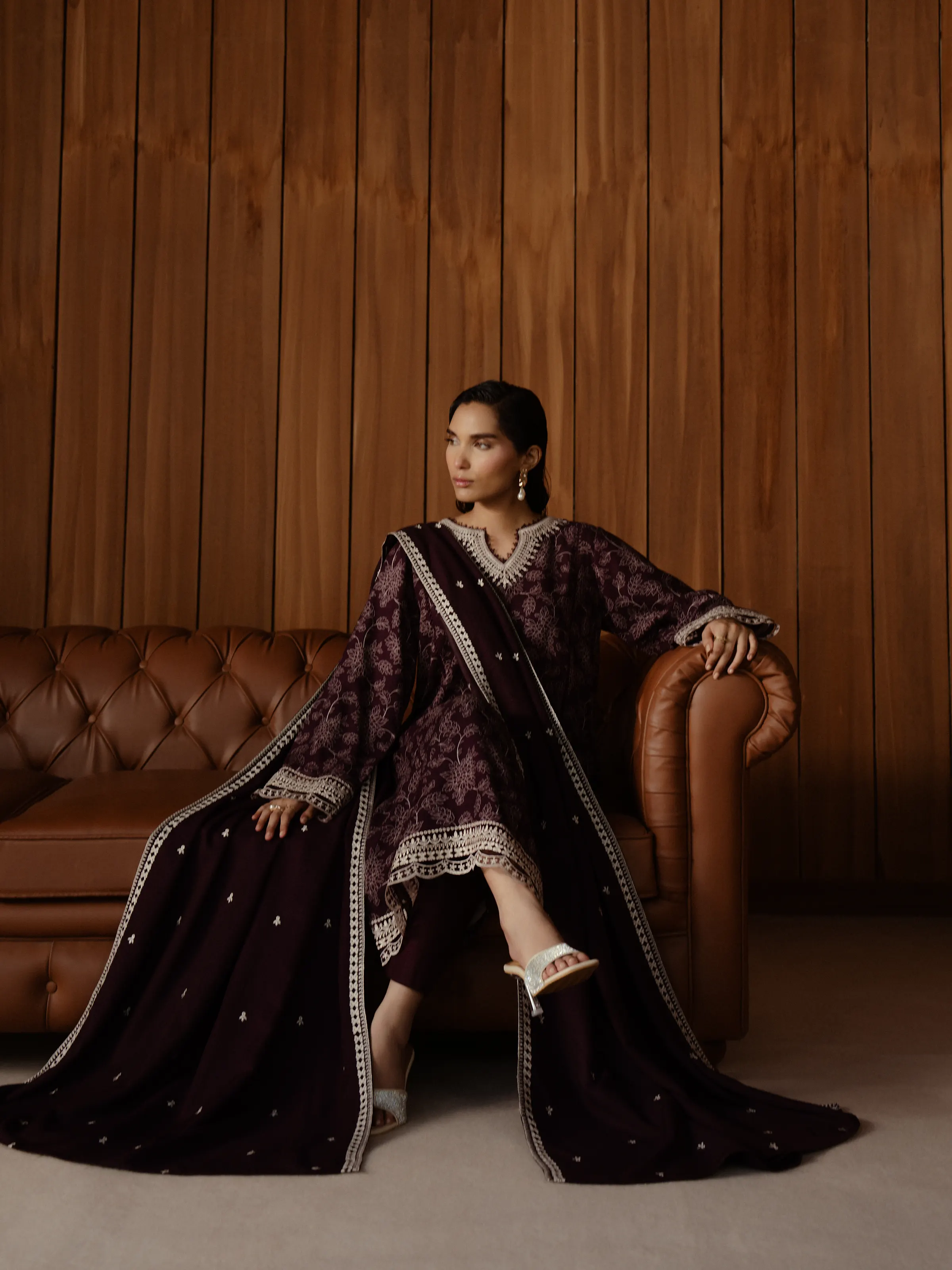 Unstitched Embroidered Marina Twill Suit - EWU24V14-30258-3P - Image 2