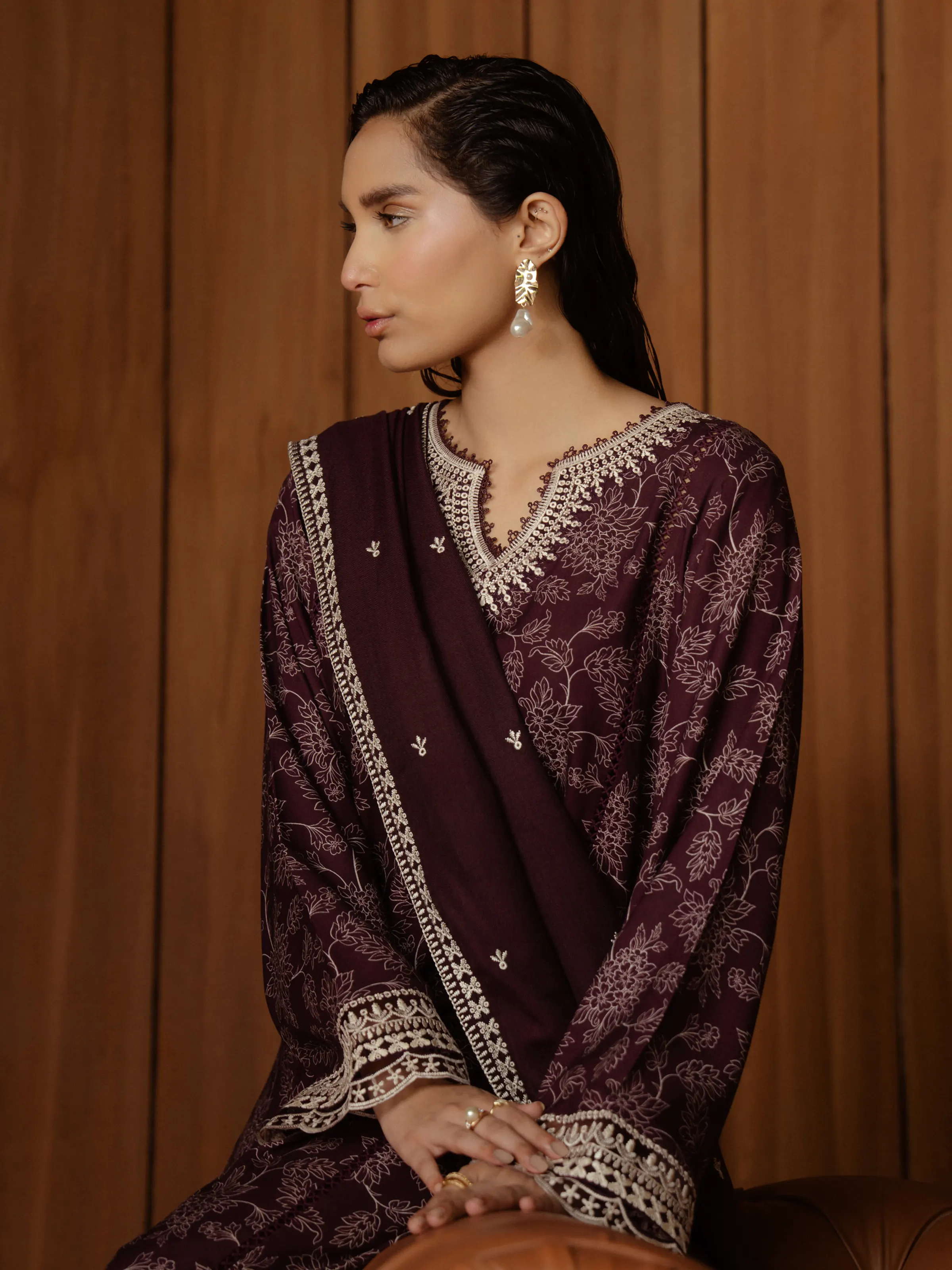 Unstitched Embroidered Marina Twill Suit - EWU24V14-30258-3P - Image 3