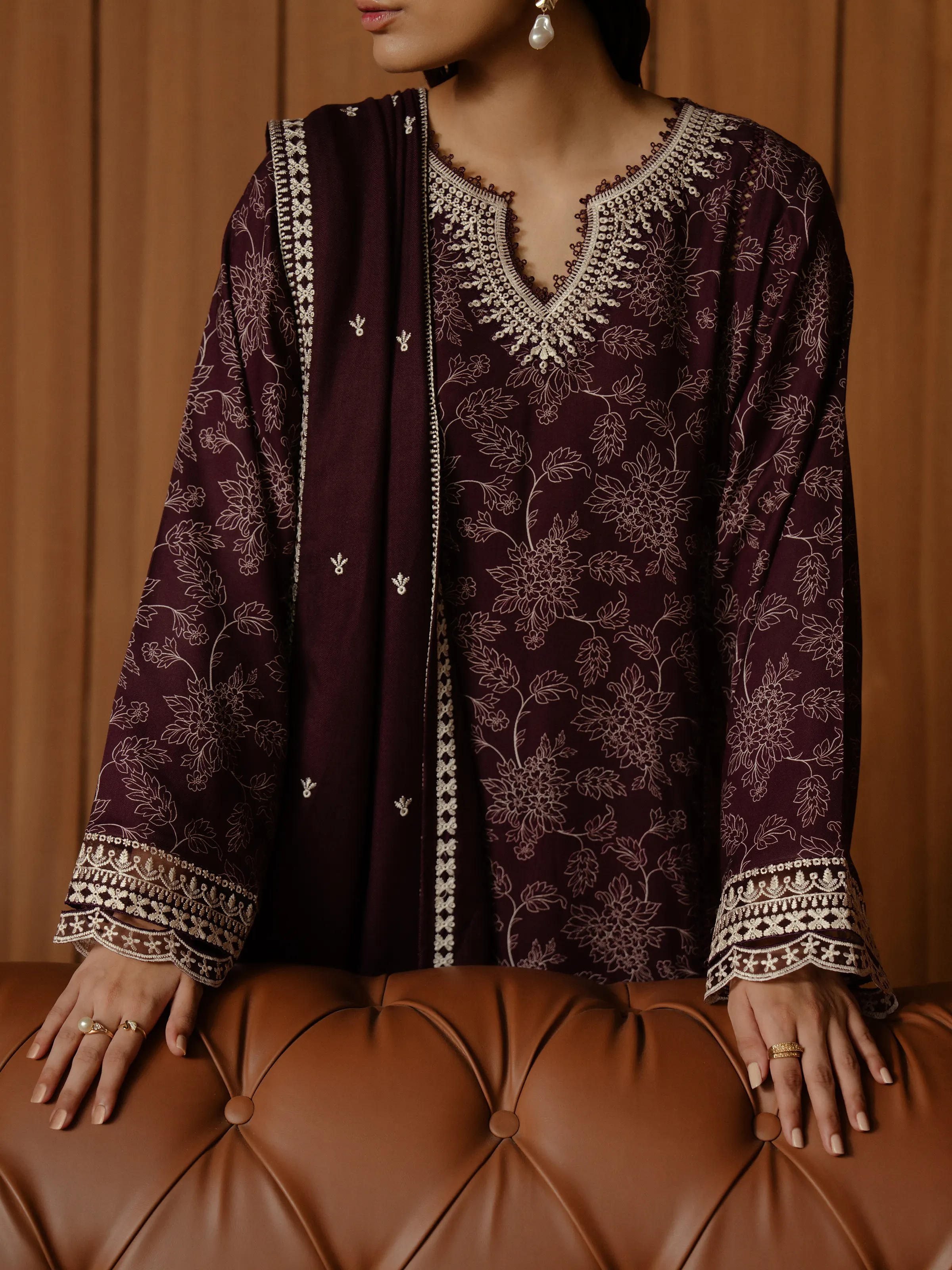Unstitched Embroidered Marina Twill Suit - EWU24V14-30258-3P - Image 4