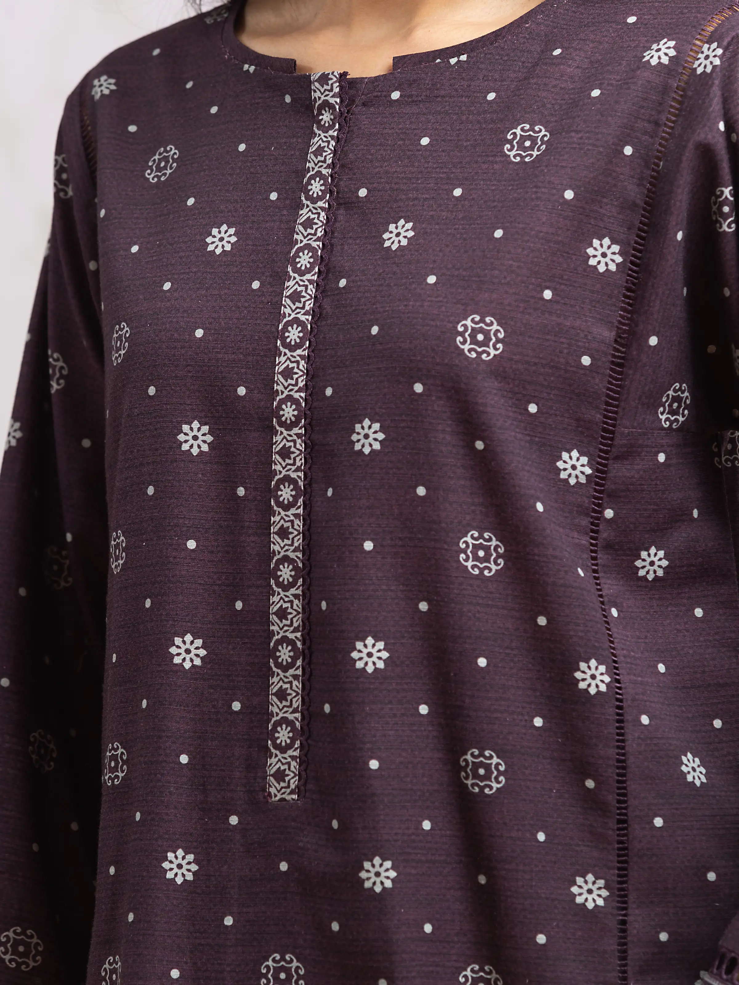 Unstitched Printed Khaddar Suit - EWU24A3-29585-3P - Image 4