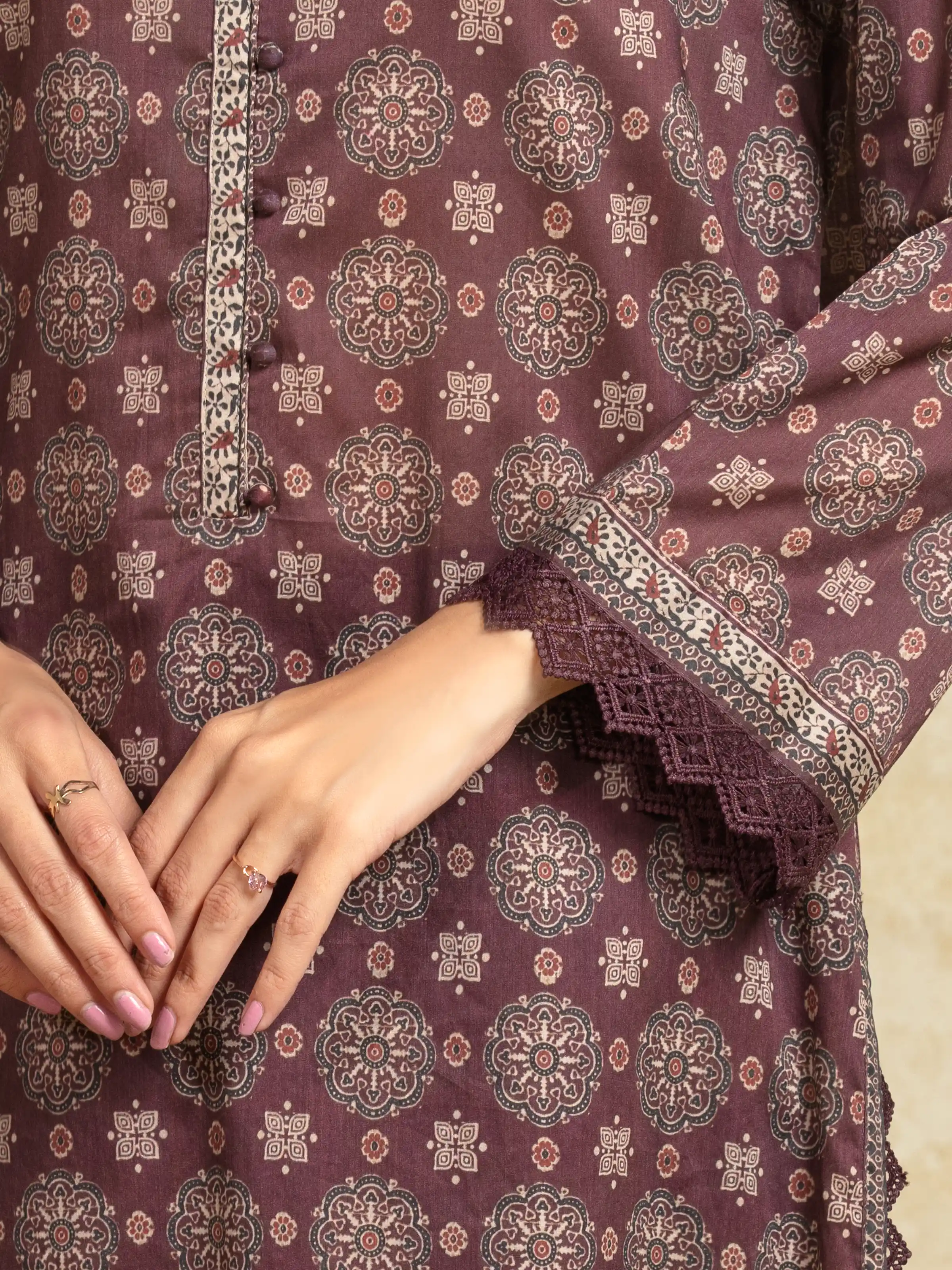Unstitched Printed Khaddar Suit - EWU5A3-35939-3P - Image 3