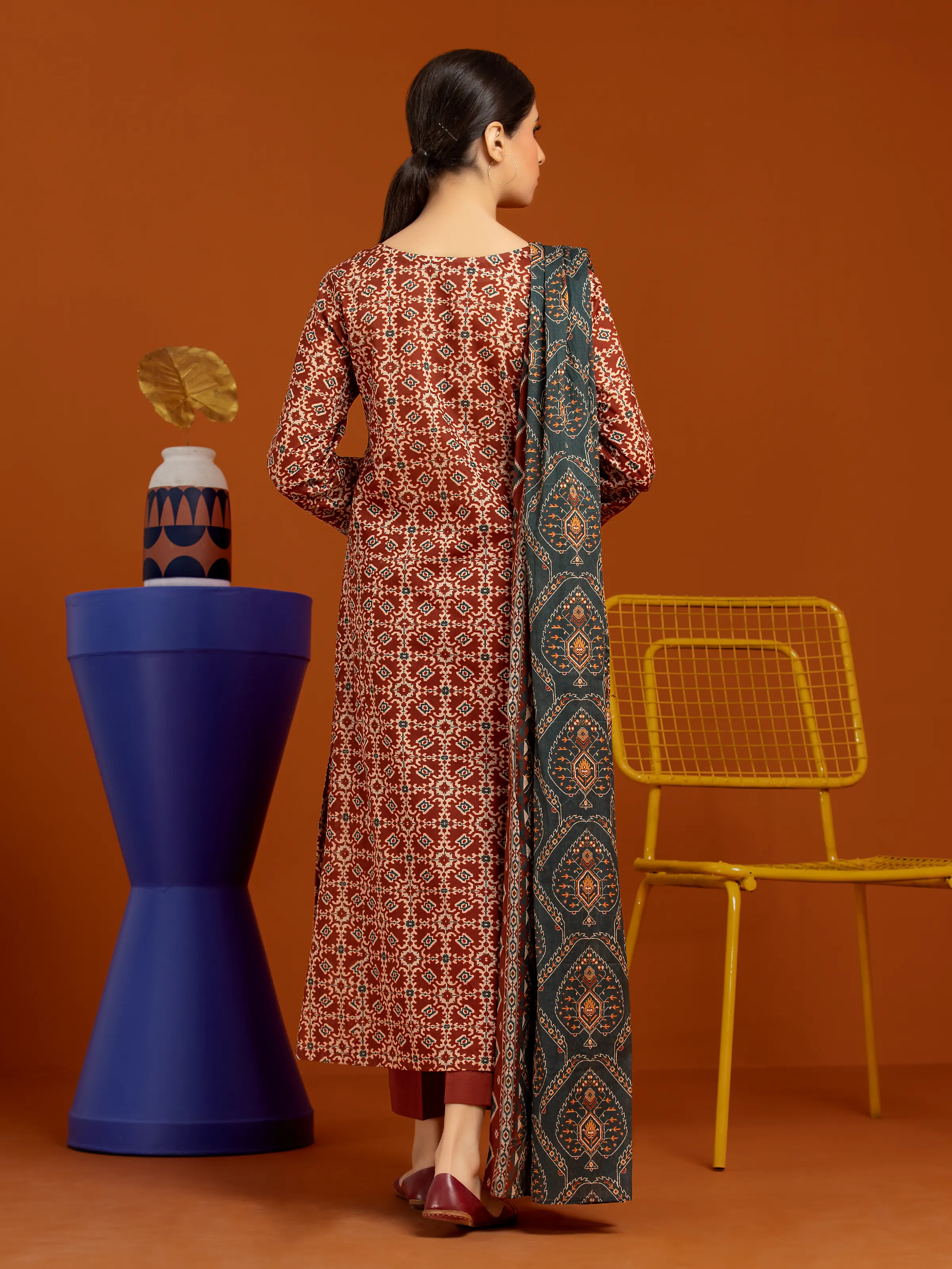Unstitched Printed Cambric Suit - EWU24A2-27012-3P - Image 2