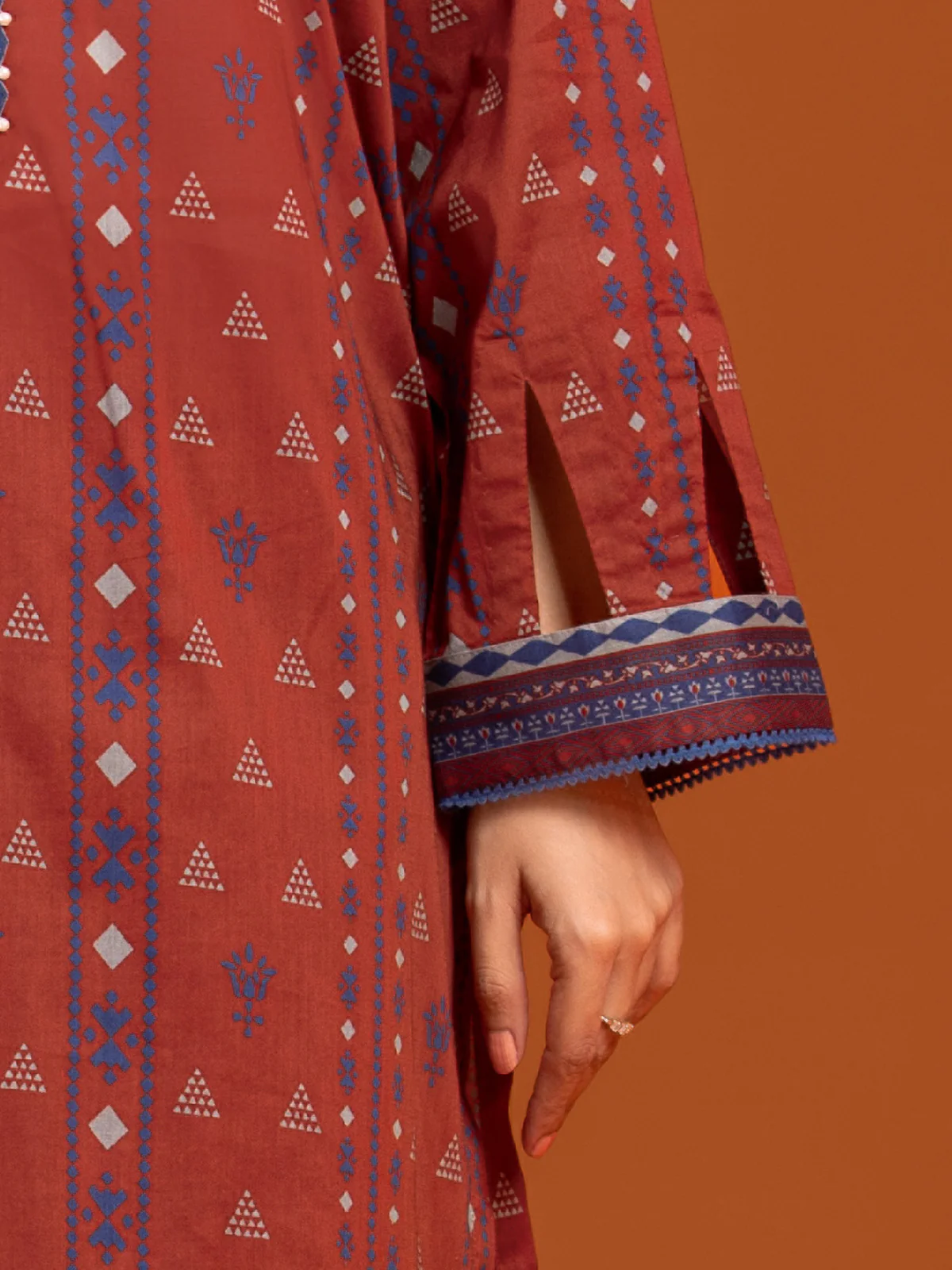 Unstitched Printed Cambric Suit - EWU24A2-27157-3P - Image 3