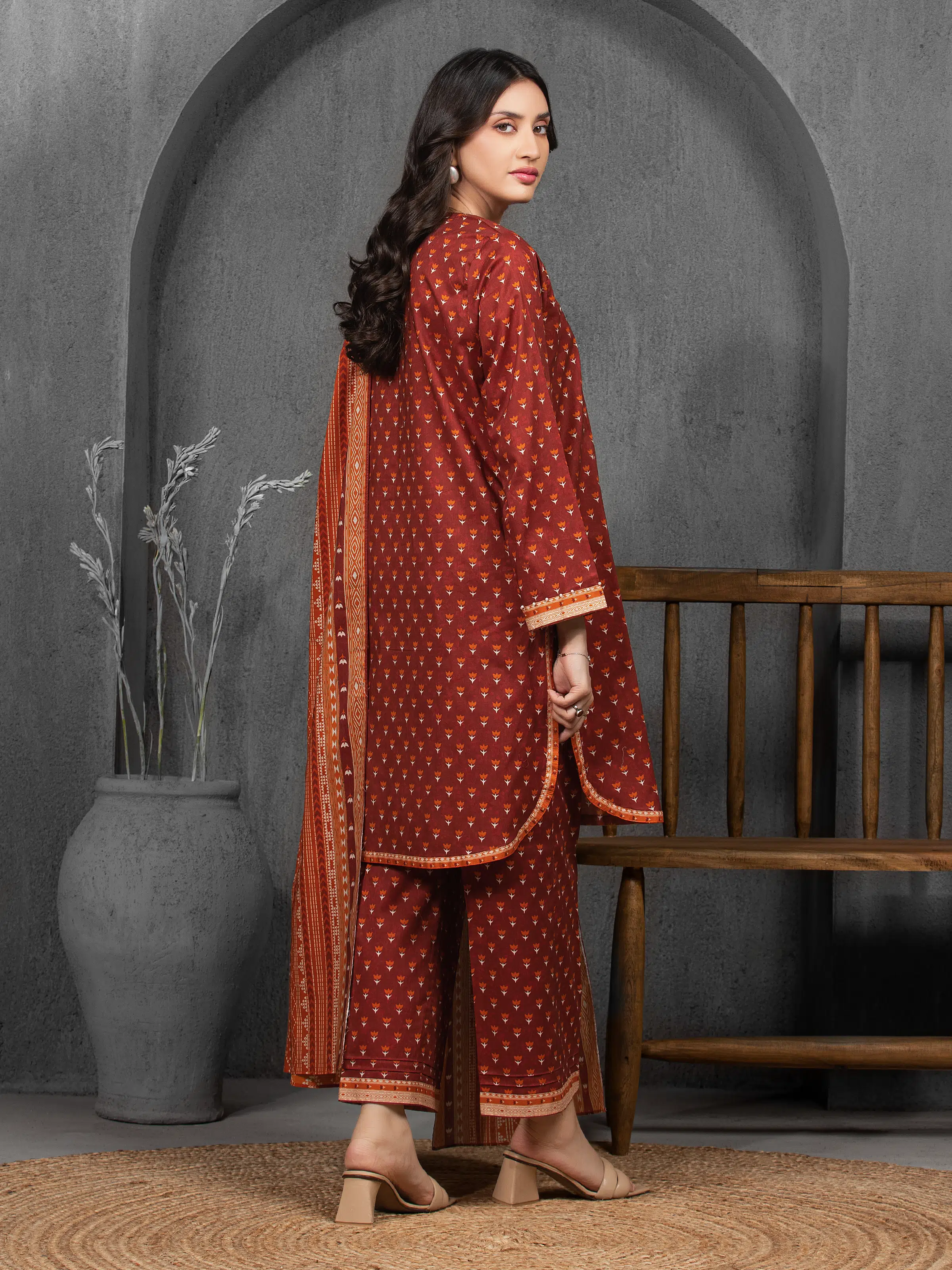 Unstitched Printed Cambric Suit - EWU5A2-35847-3P - Image 5
