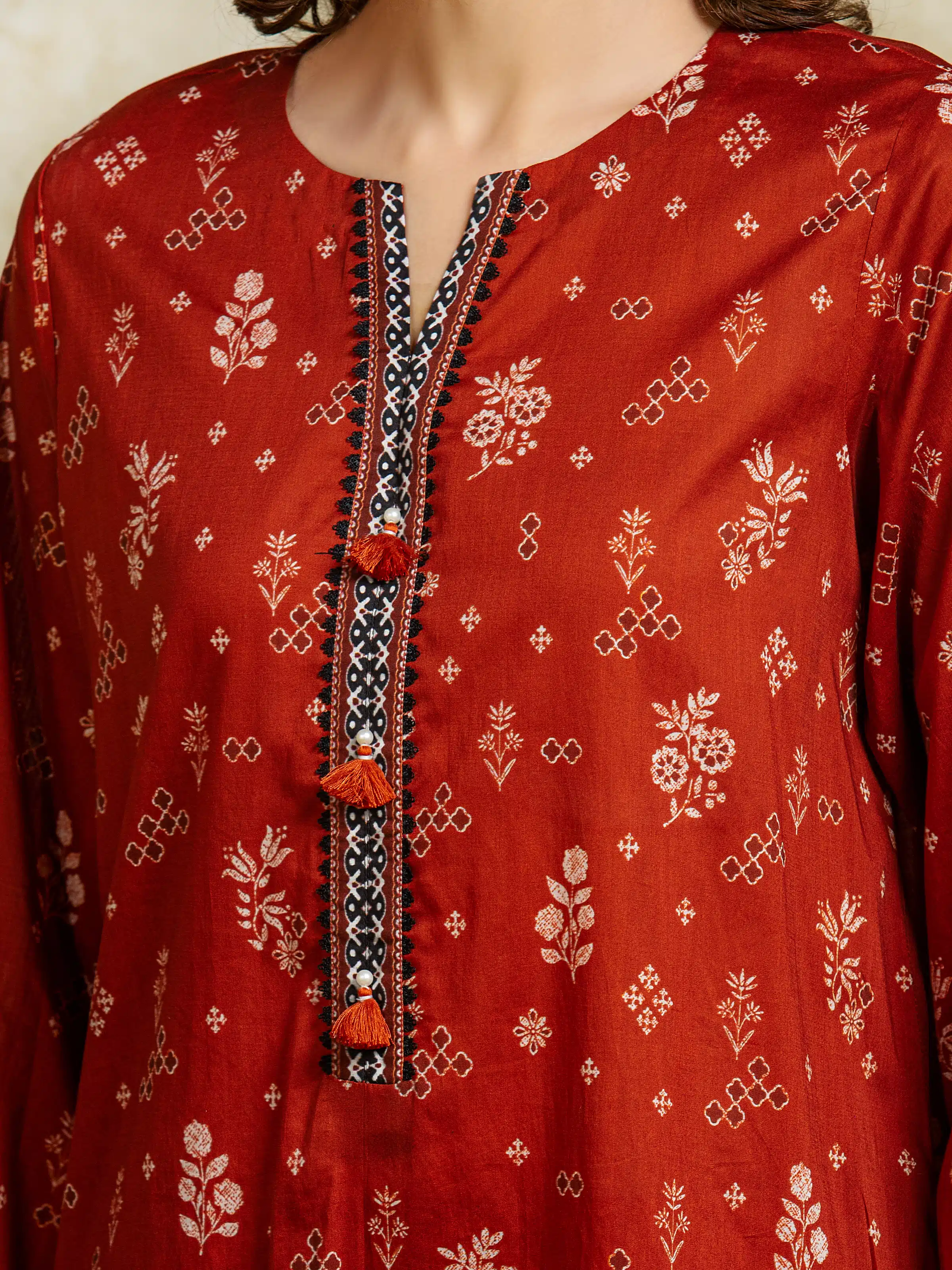 Unstitched Printed Khaddar Suit - EWU5A3-35935-3P - Image 2