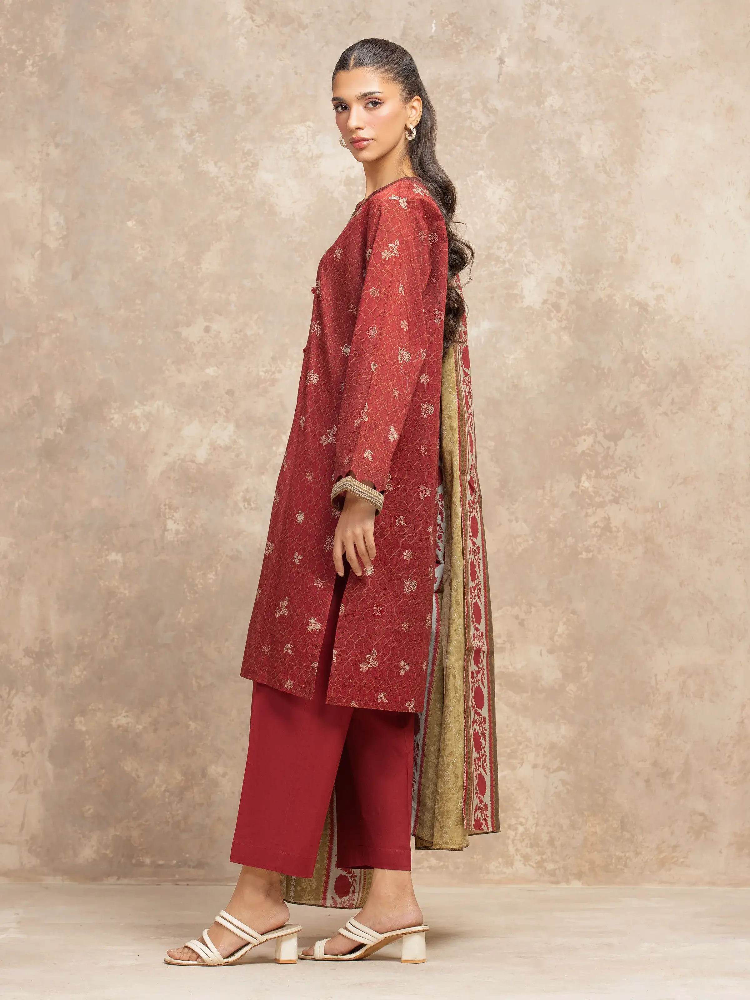 Unstitched Printed Khaddar Suit - EWU5A3-36012-3P - Image 4
