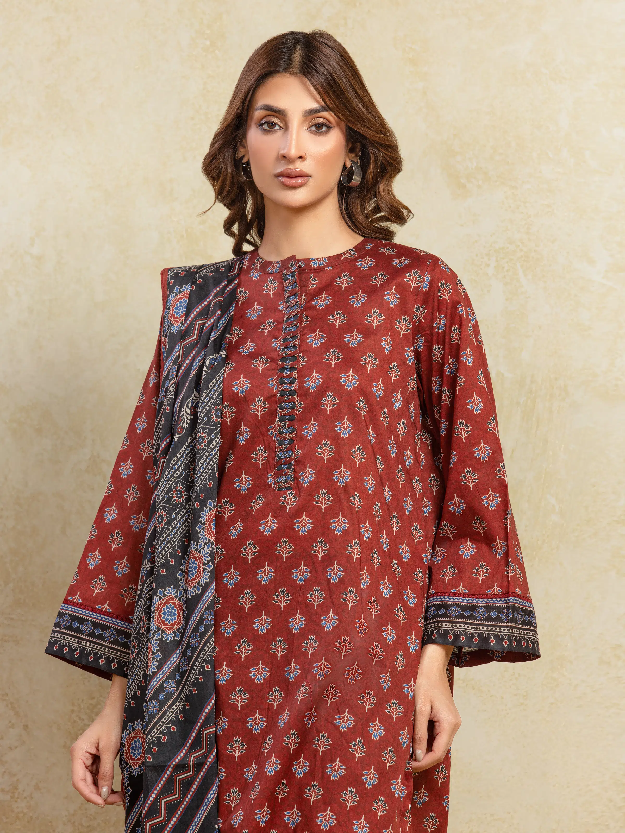 Unstitched Printed Khaddar Suit - EWU5A3-36106-3P - Image 2