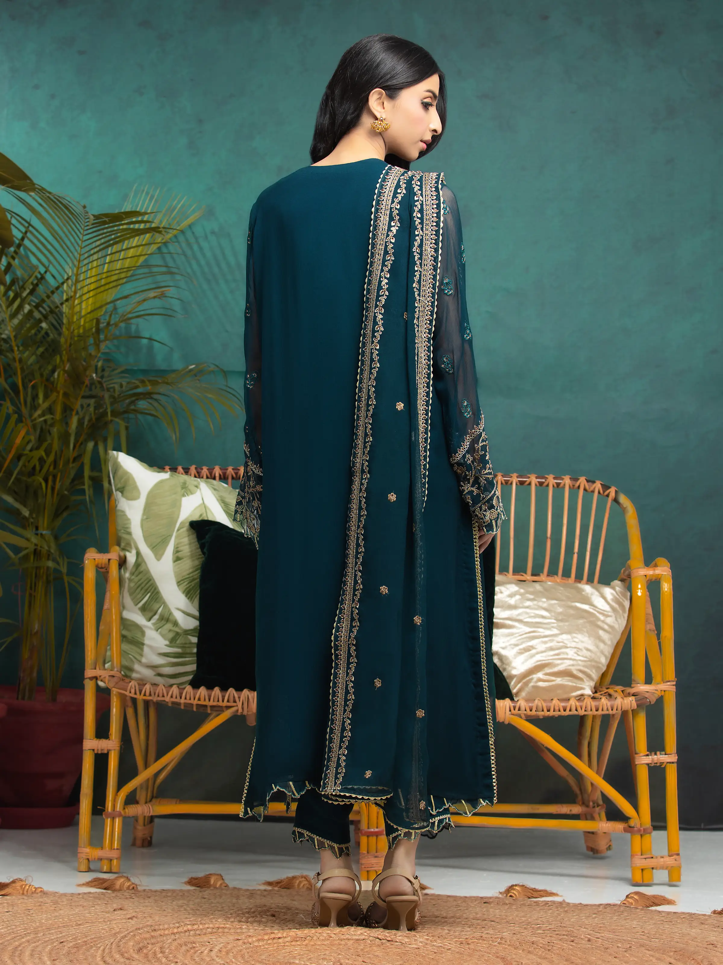 Unstitched Embroidered Chiffon Suit - EWU24V5-30322-3P - Image 2