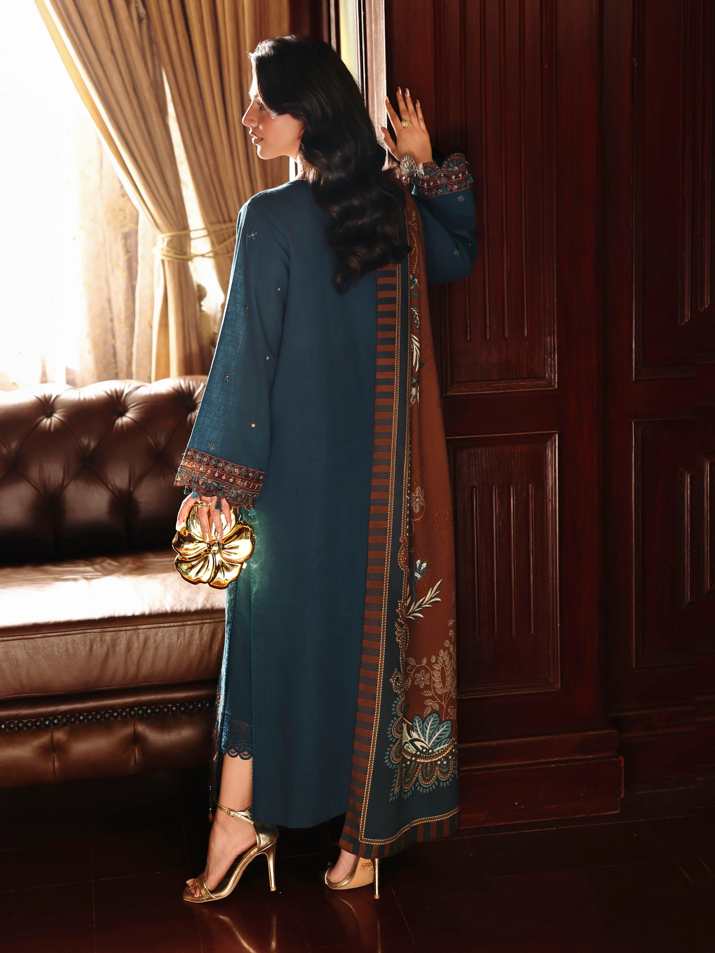 Unstitched Embroidered Khaddar Suit - EWU5V11-32005-3P - Image 6