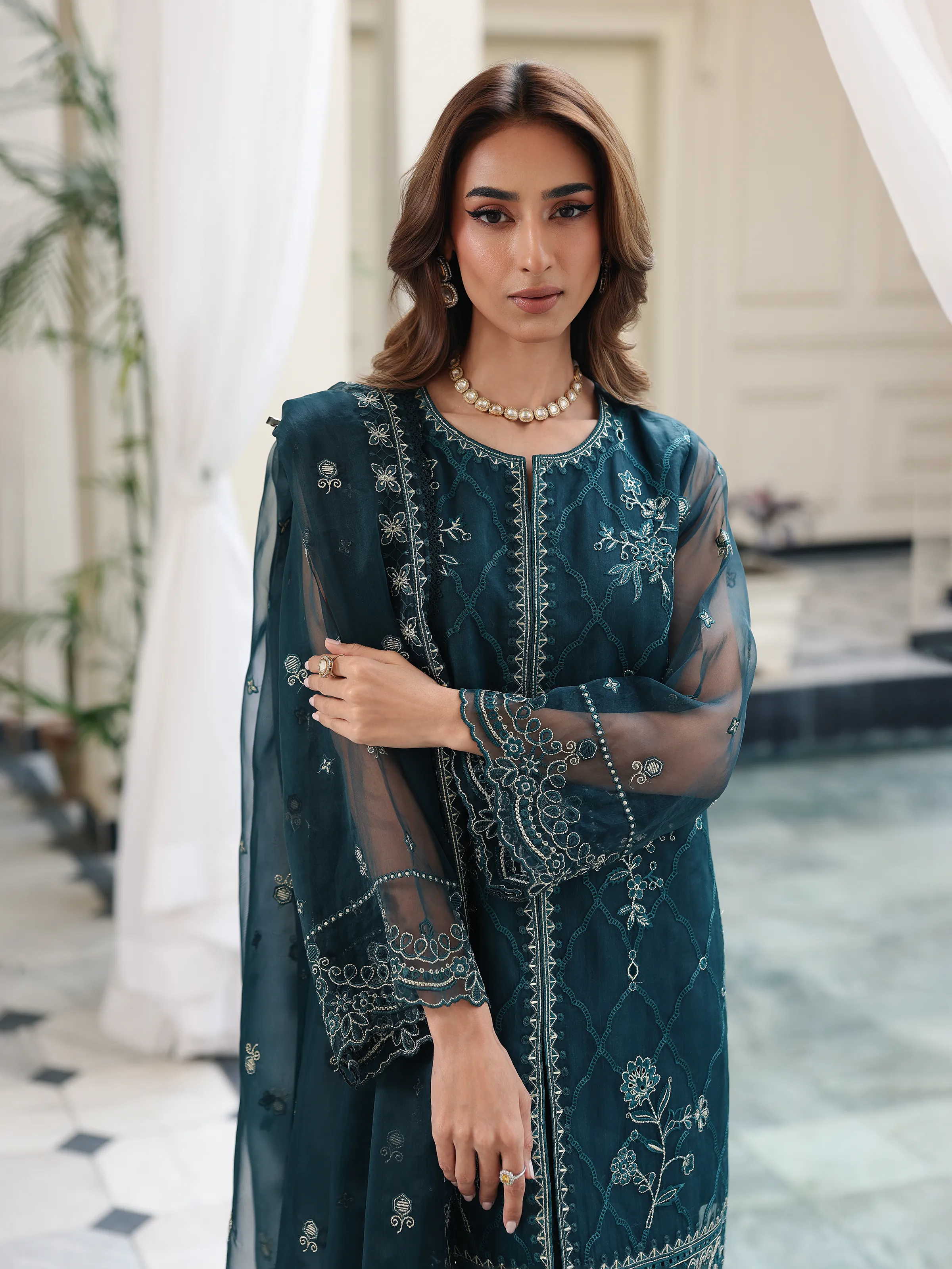 Unstitched Embroidered Organza Suit - EWU5V4-31273-3P - Image 2