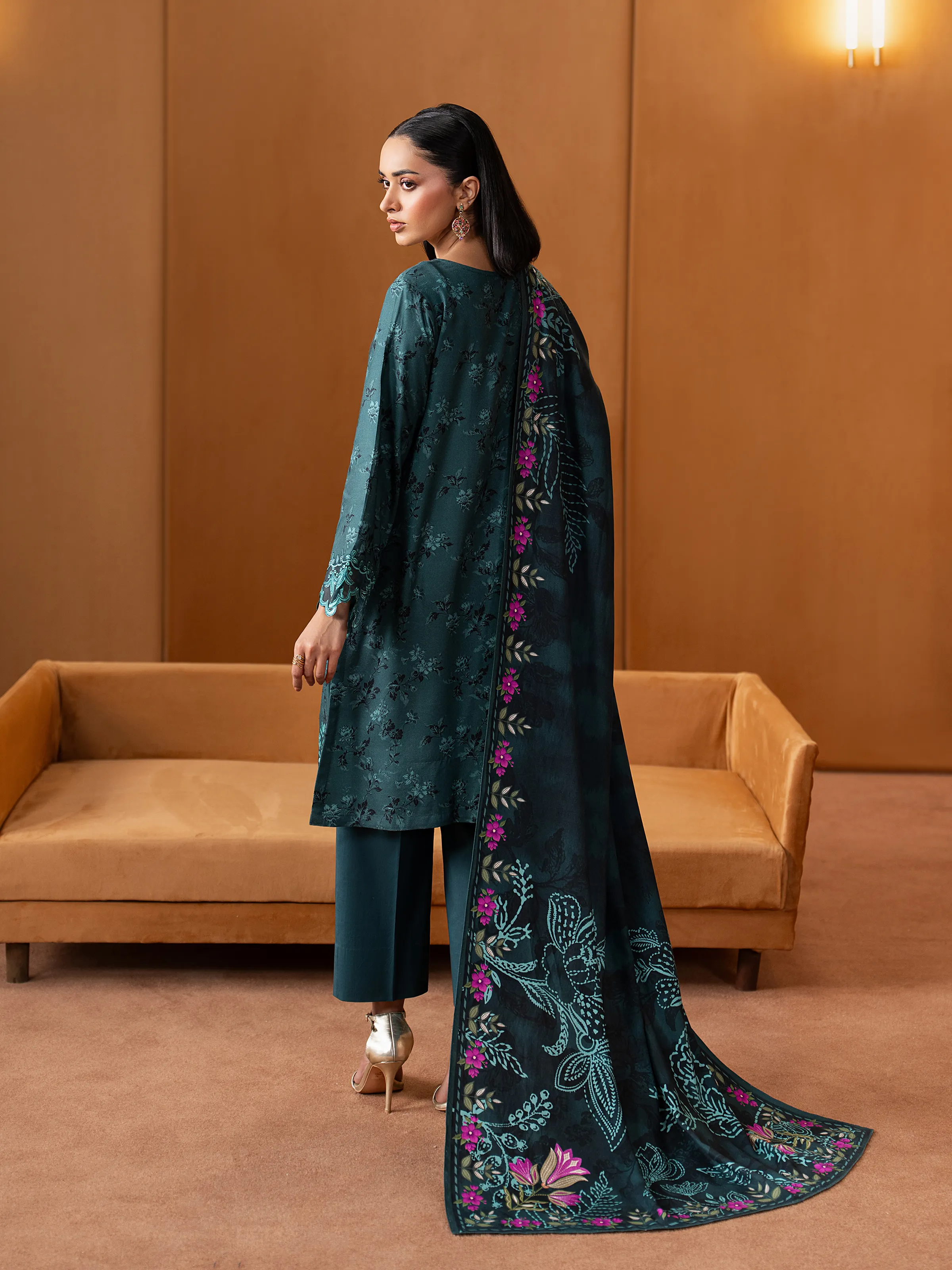 Unstitched Embroidered Twill Viscose Suit - EWU5V20-32084-3P - Image 6