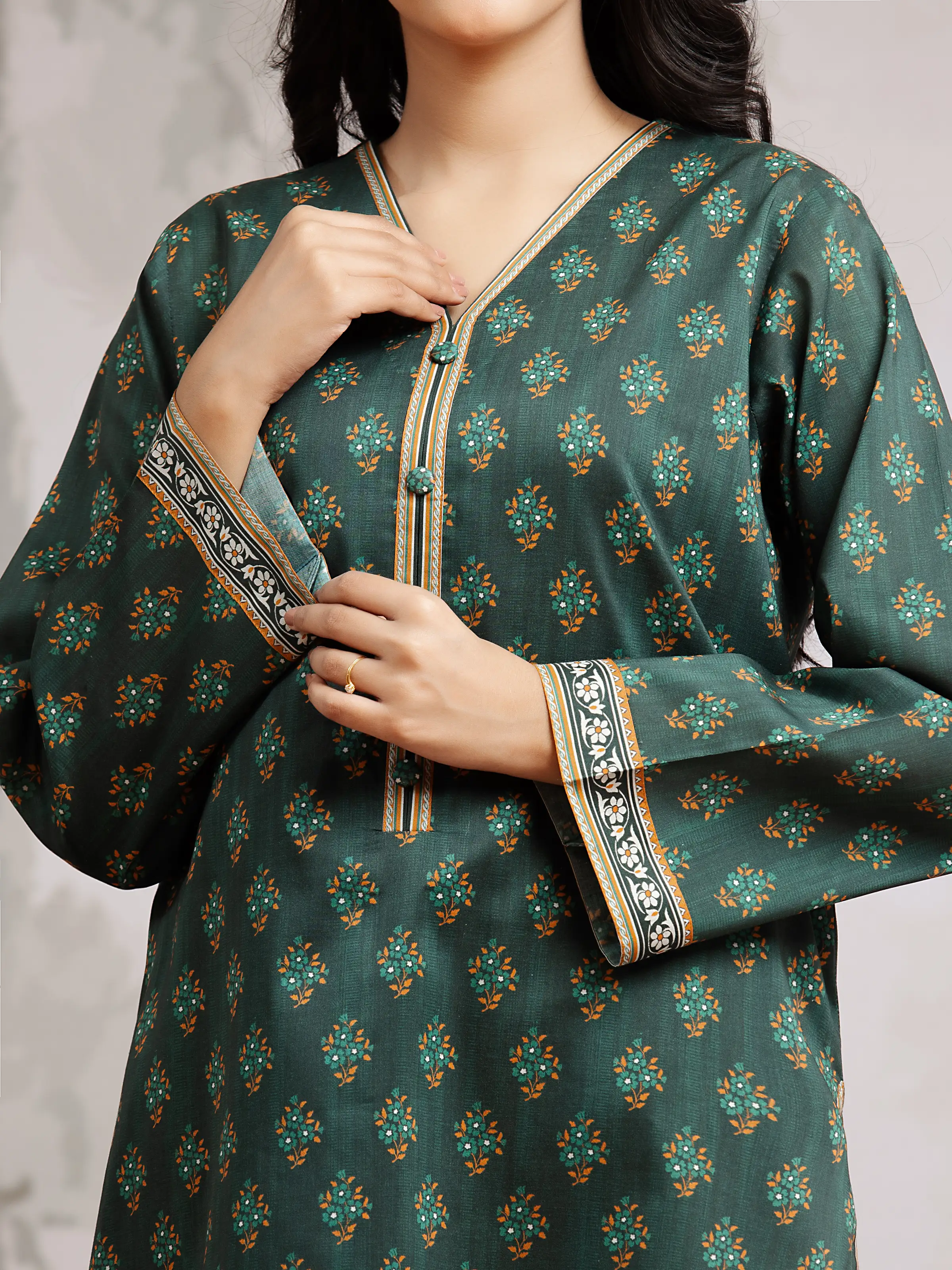 Unstitched Printed Khaddar Suit - EWU24A3-29606-3P - Image 4