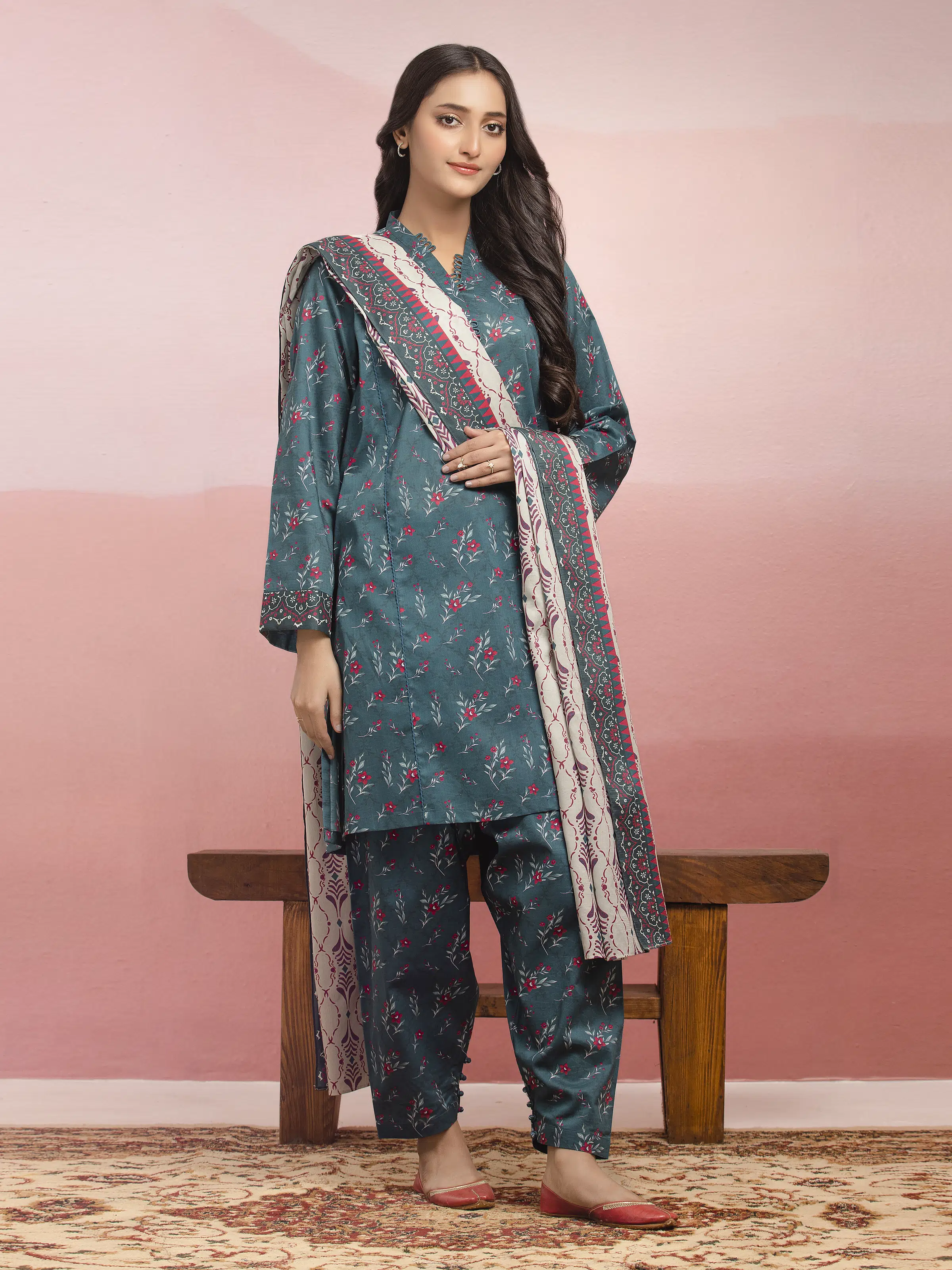 Unstitched Printed Lawn Suit - EWU5A1-35124-3P - Image 3