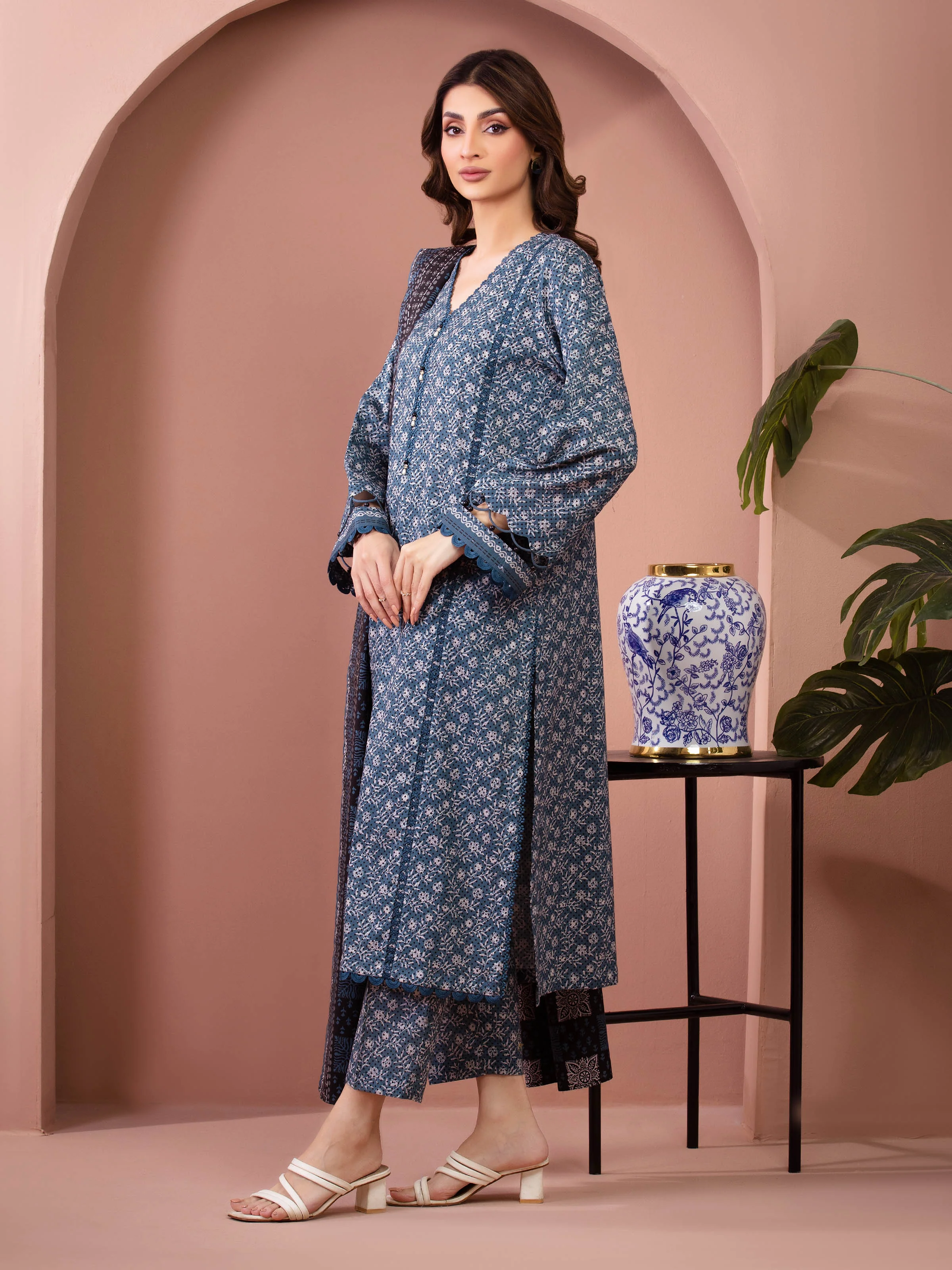 Unstitched Printed Lawn Suit - EWU5A1-35635-3P - Image 5