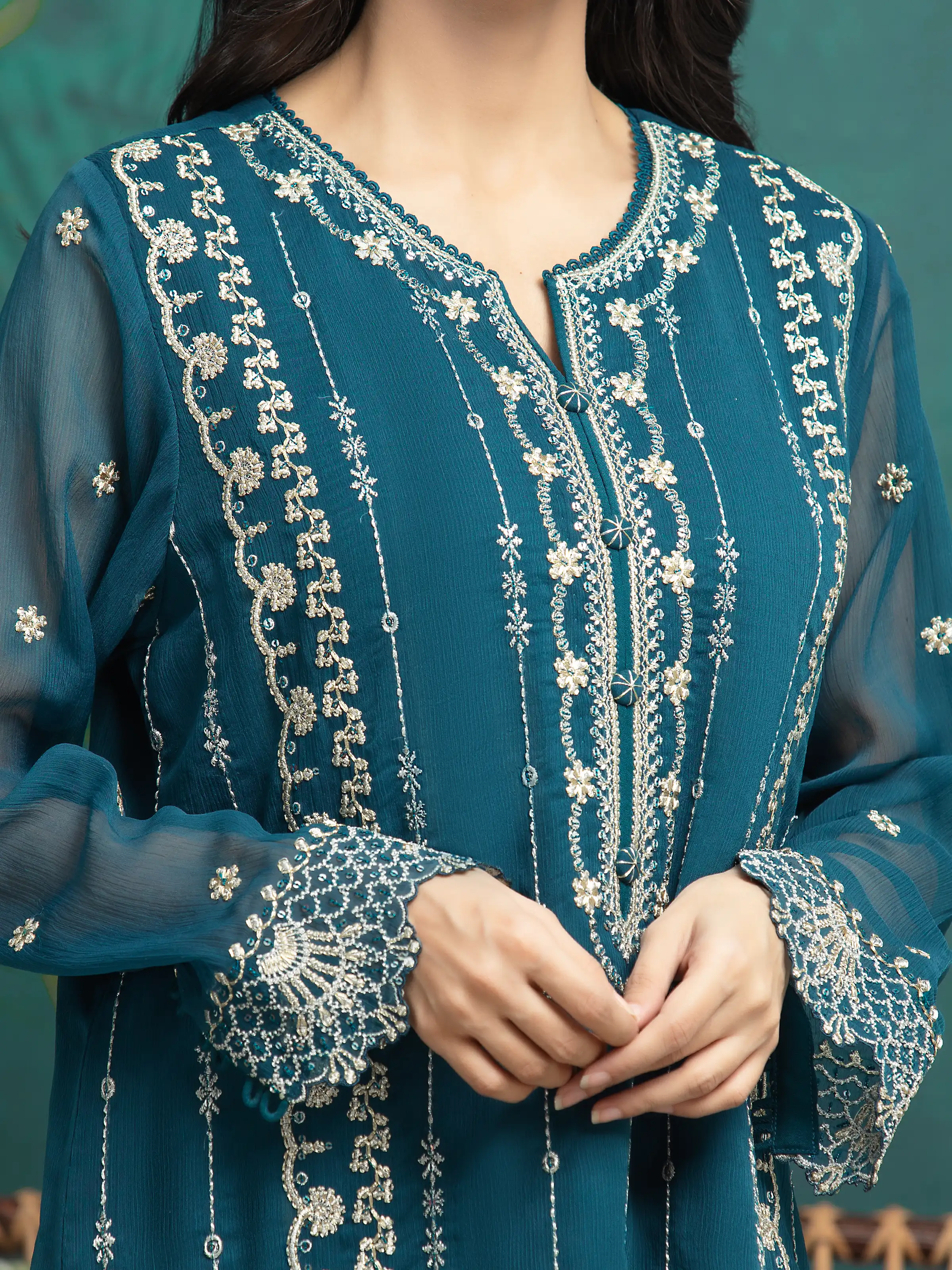 Unstitched Embroidered Chiffon Suit - EWU24V5-30329-3P - Image 3