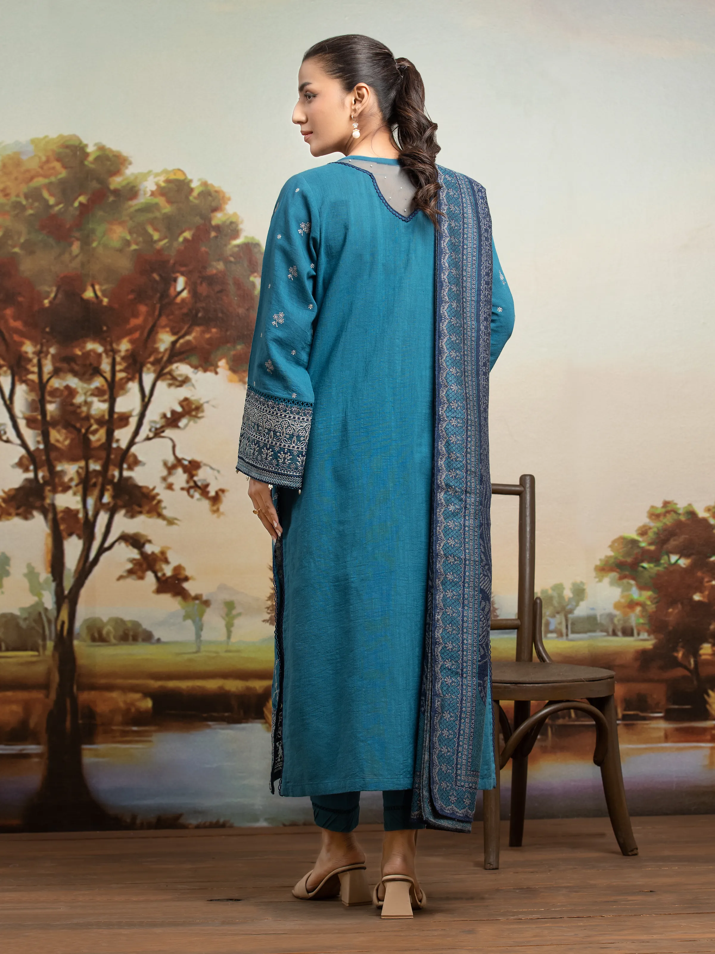 Unstitched Embroidered Marina Twill Suit - EWU24V14-30211-3P - Image 2