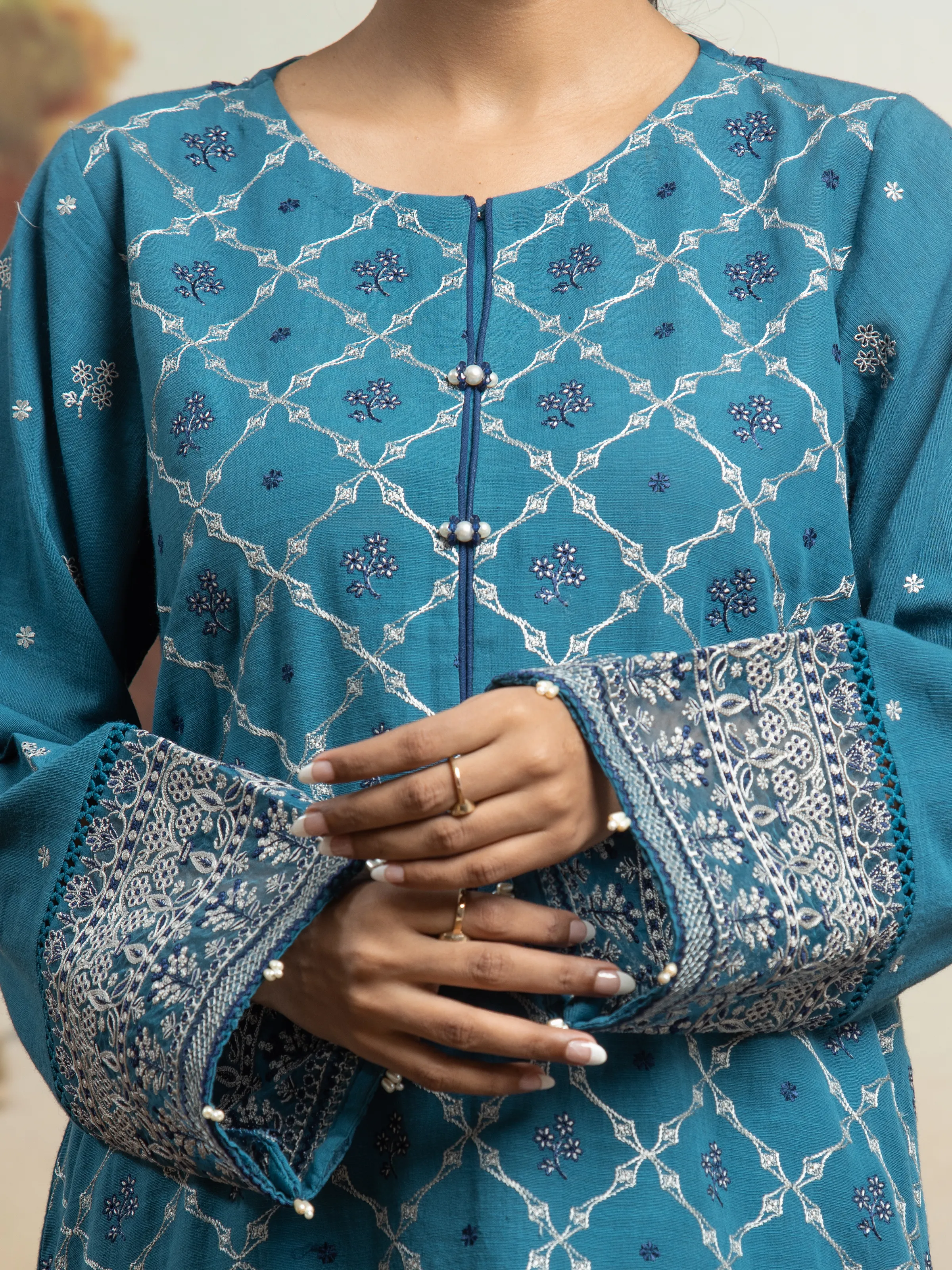 Unstitched Embroidered Marina Twill Suit - EWU24V14-30211-3P - Image 3
