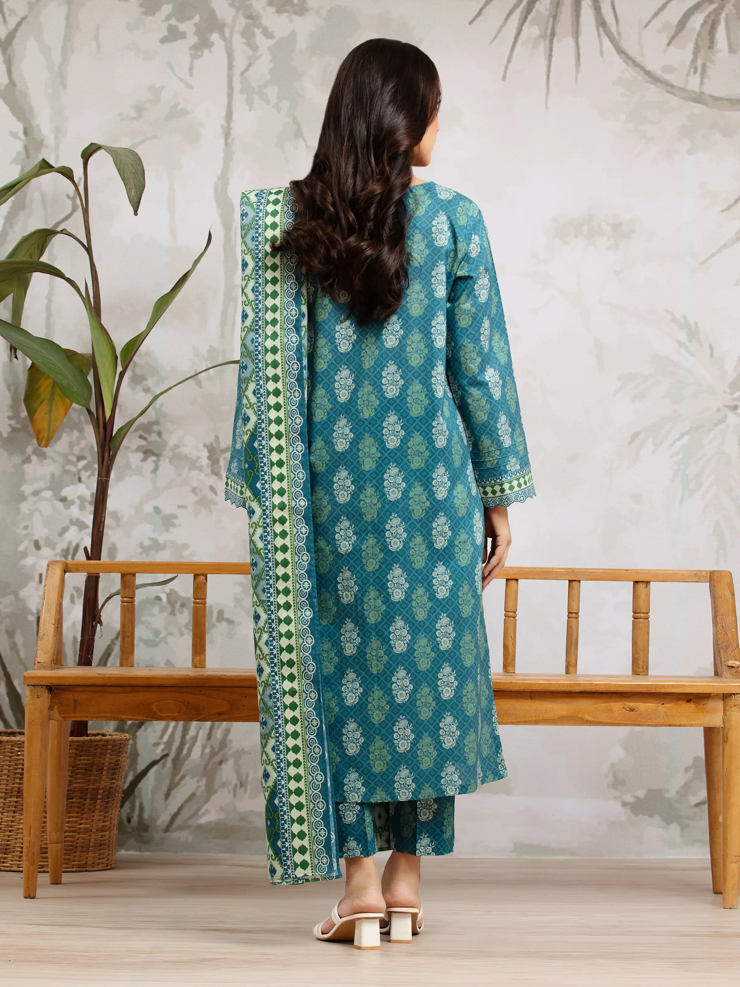 Unstitched Printed Khaddar Suit - EWU24A3-29618-3P - Image 2